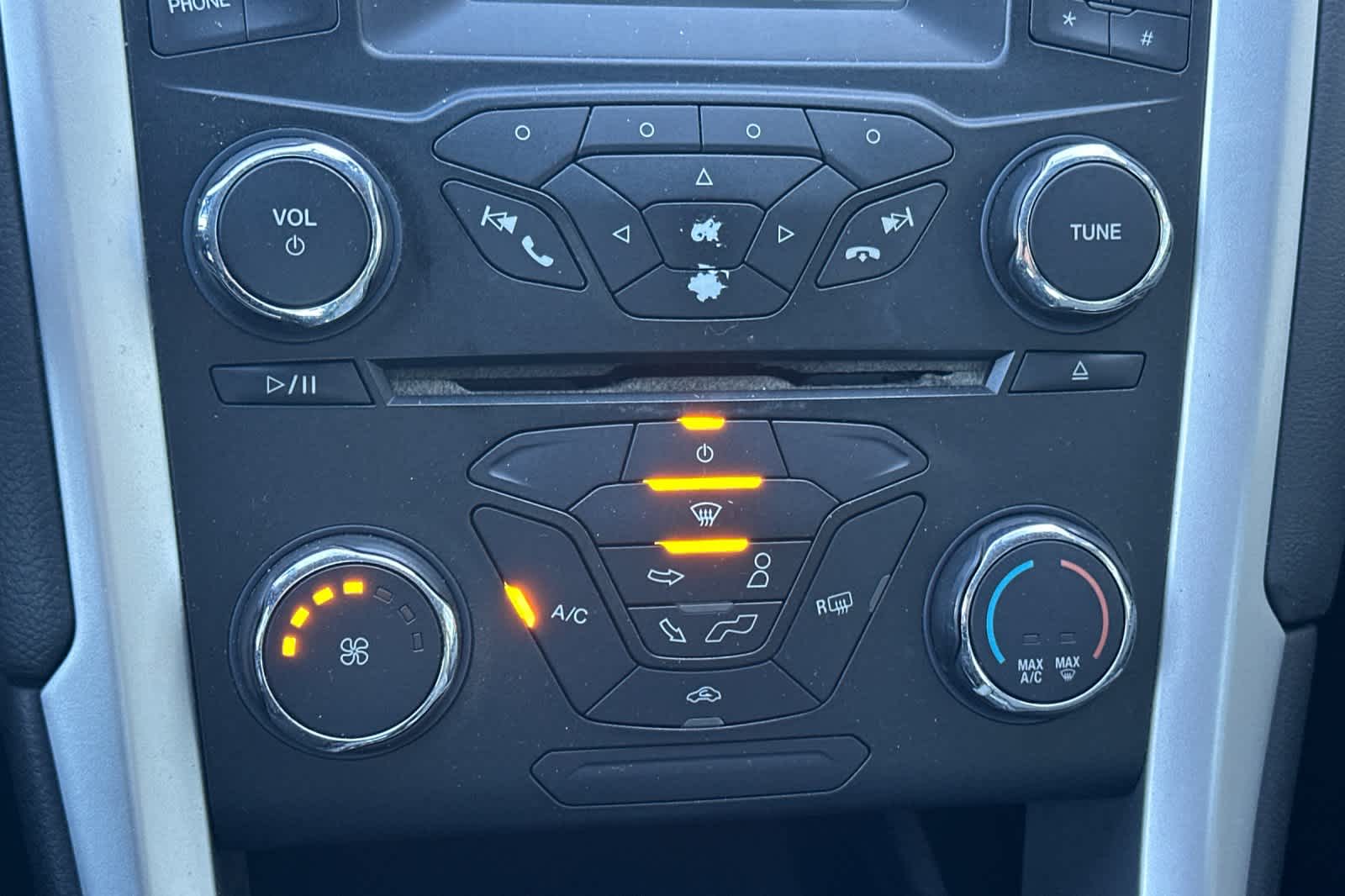 Thumbnail: 2013 Ford Fusion - 18