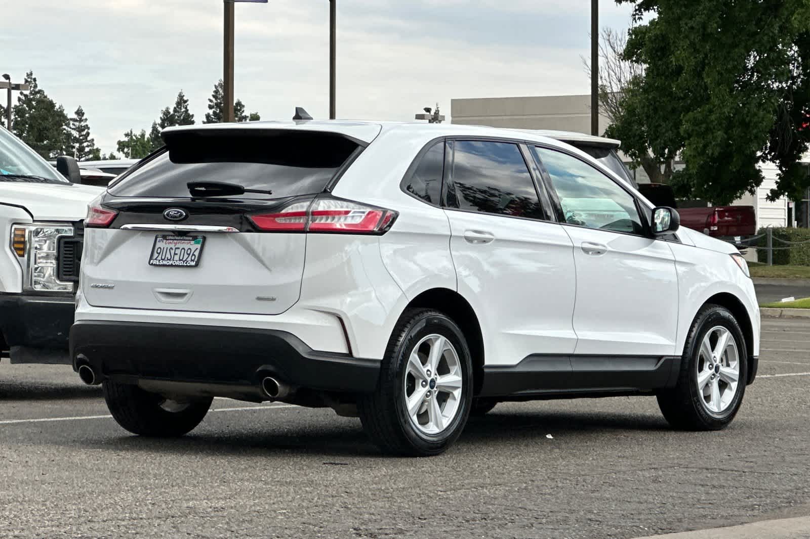 Thumbnail: 2019 Ford Edge - 2