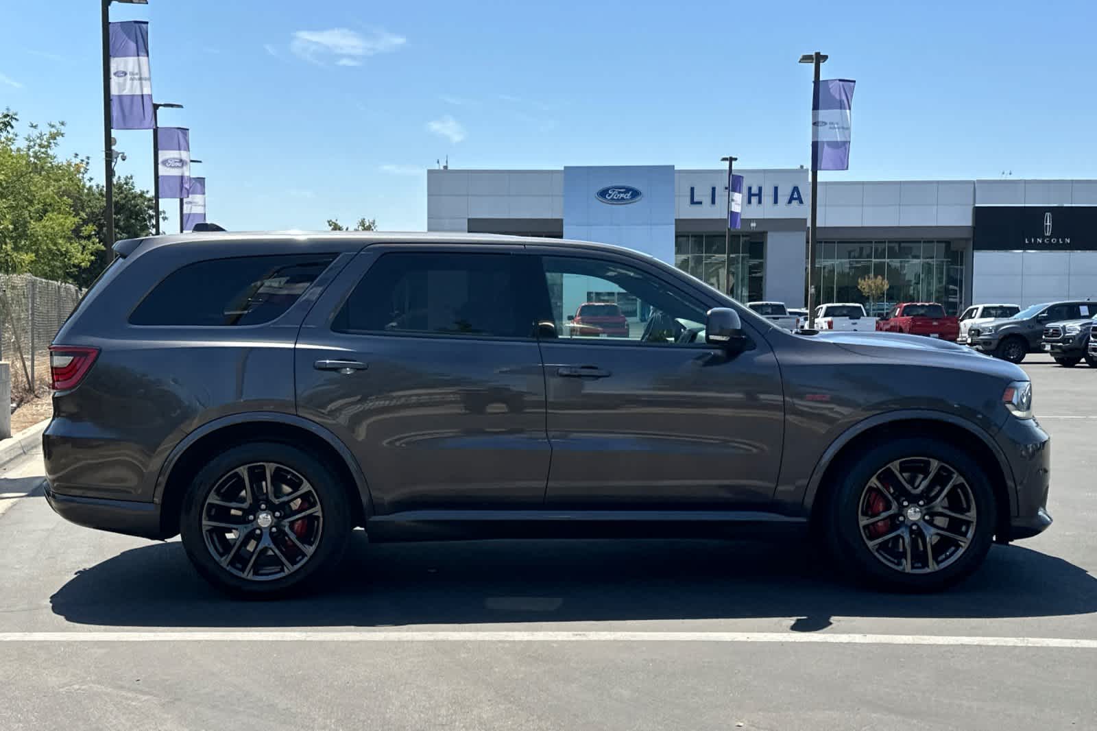 Thumbnail: 2020 Dodge Durango - 9