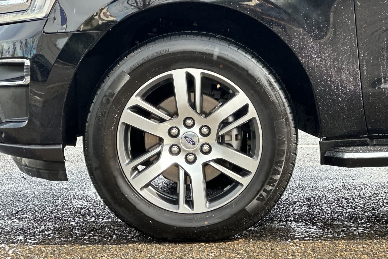 Thumbnail: 2023 Ford Expedition - 28