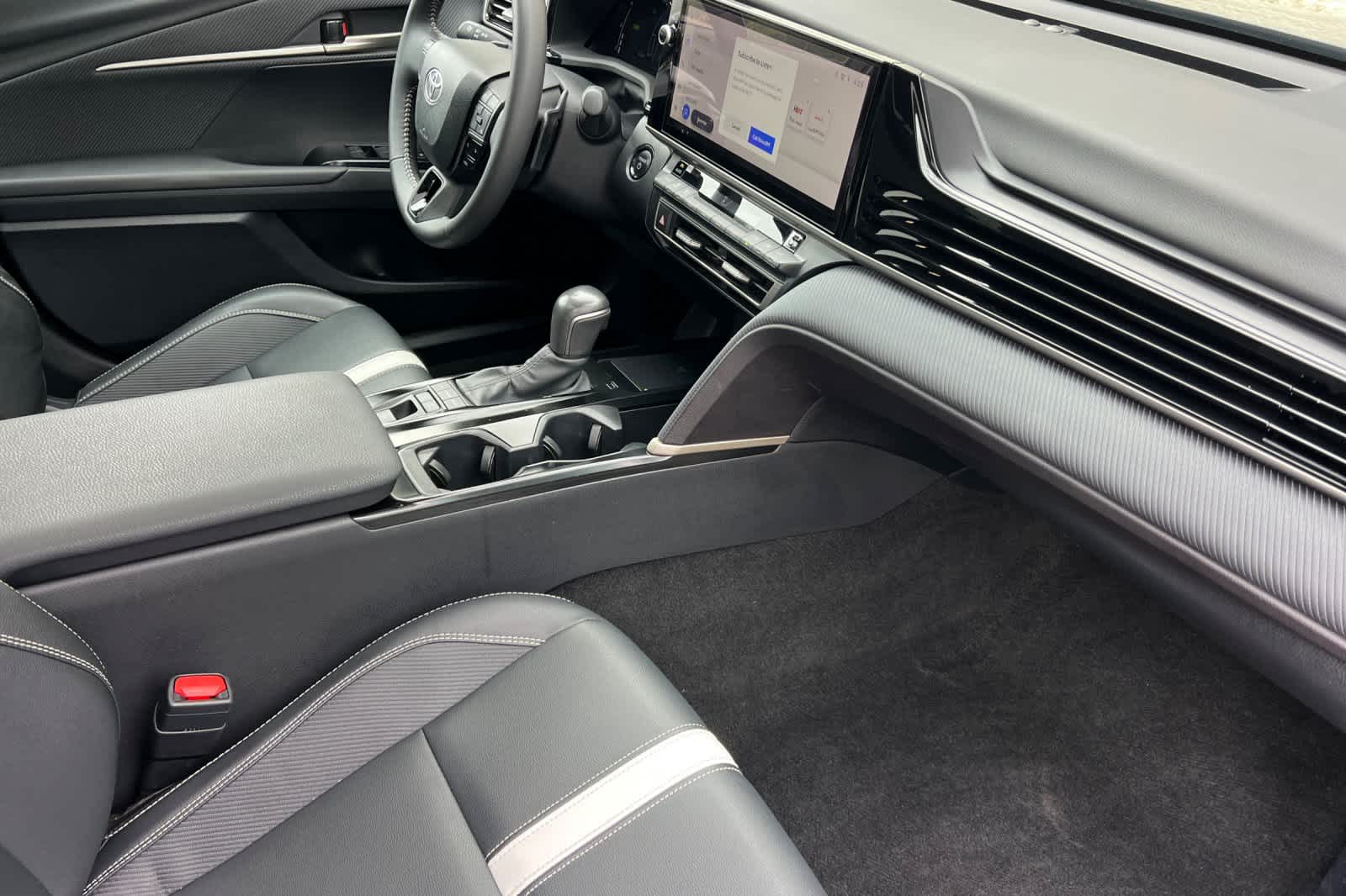 Thumbnail: 2025 Toyota Camry - 16