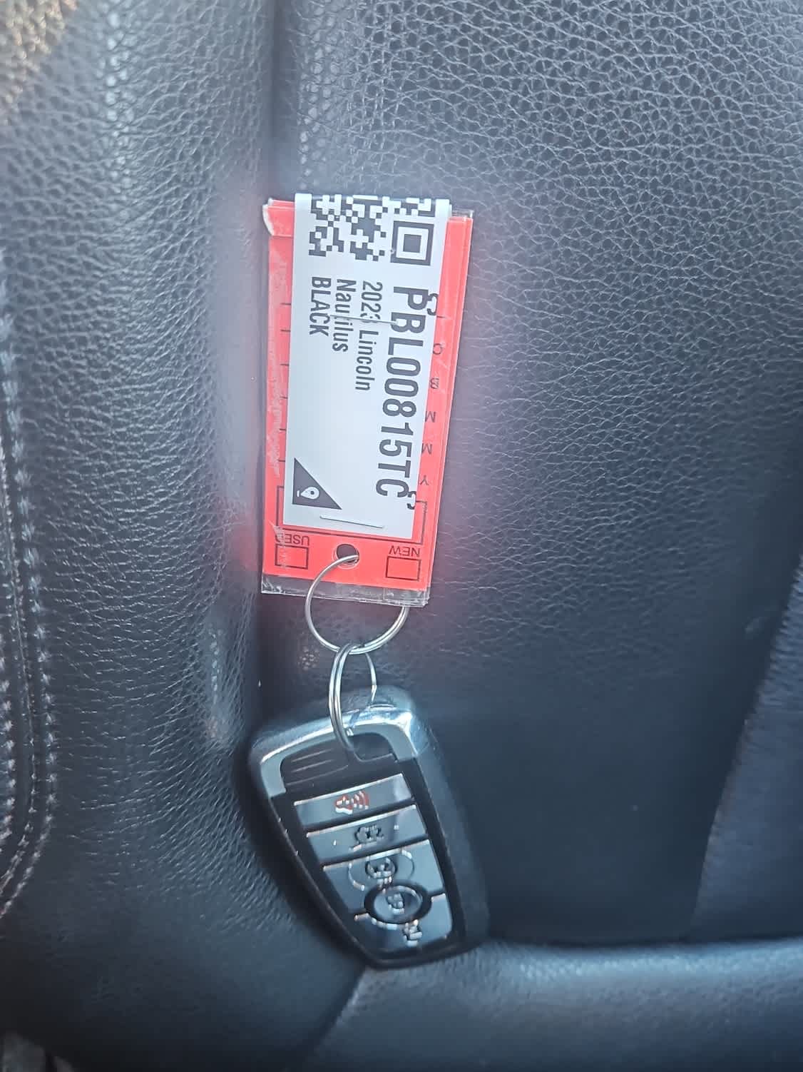 Thumbnail: 2023 Lincoln Nautilus - 20