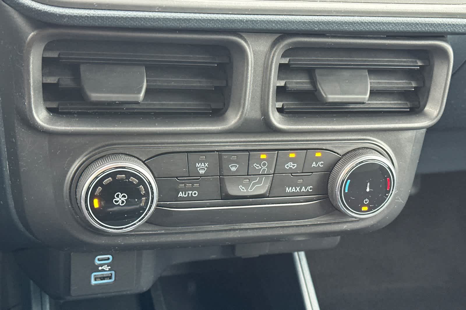 Thumbnail: 2023 Ford Maverick - 20