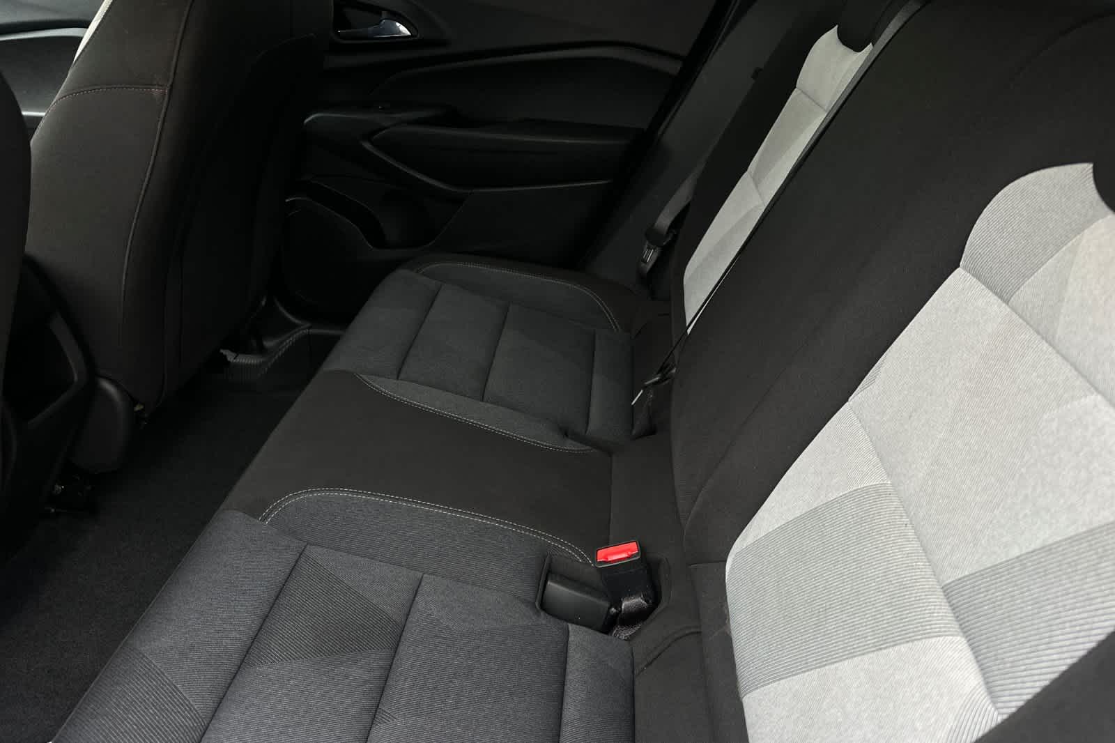 Thumbnail: 2025 Chevrolet Trax - 4