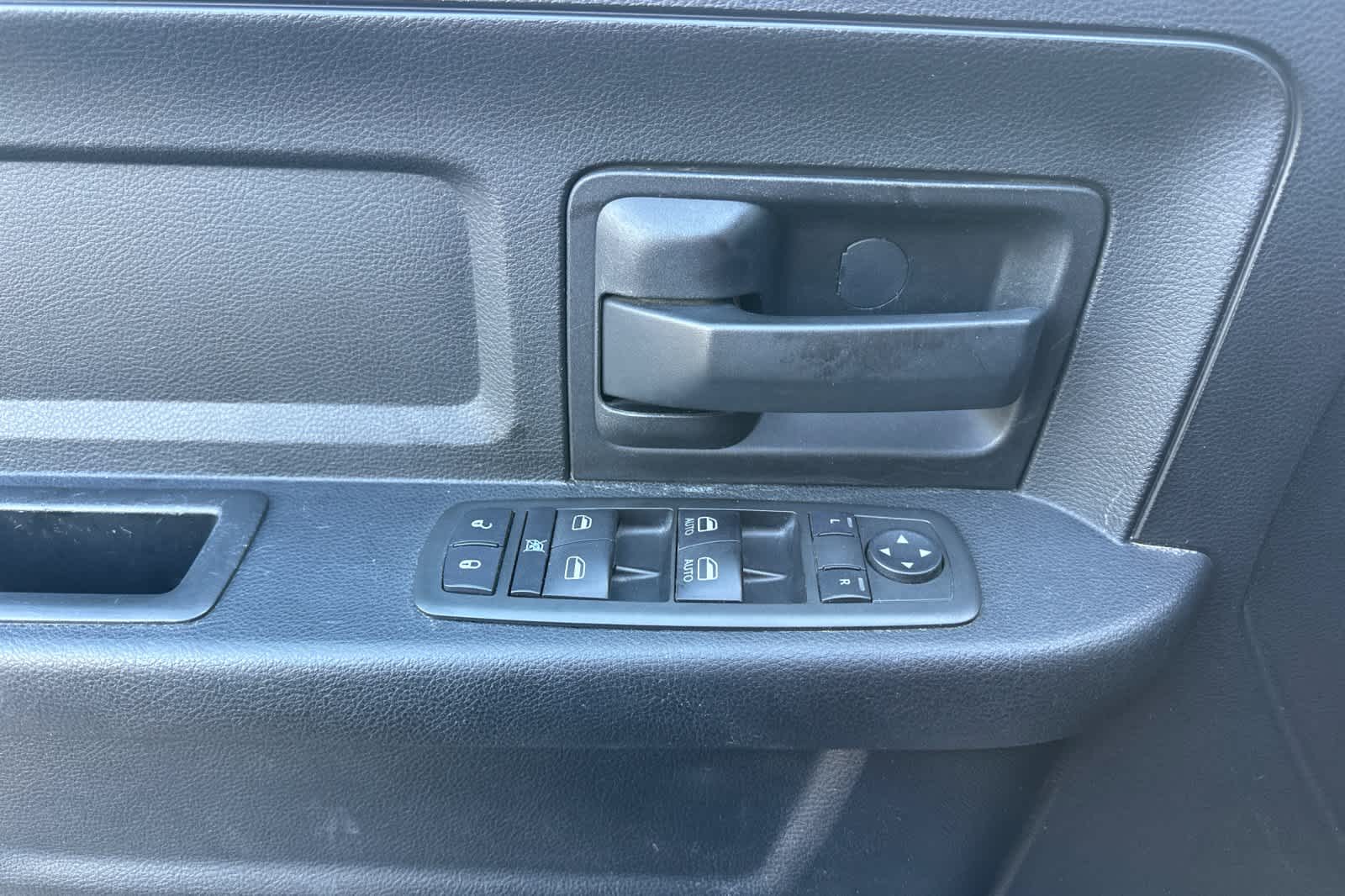 Thumbnail: 2014 RAM 2500 - 12