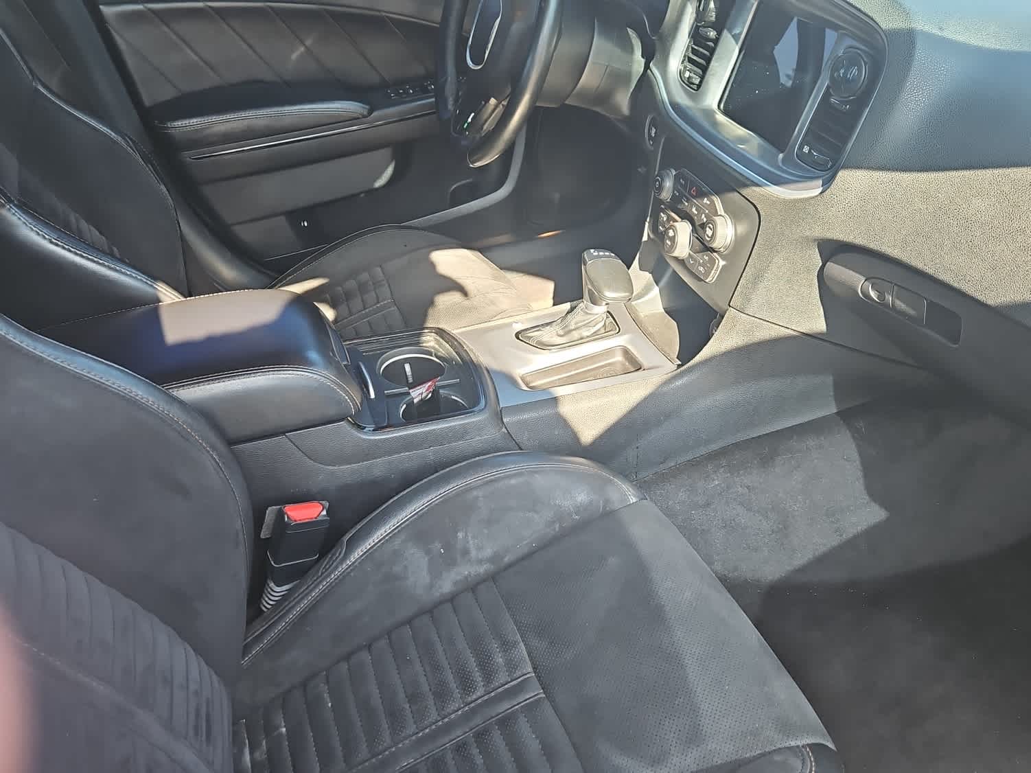 Thumbnail: 2018 Dodge Charger - 13