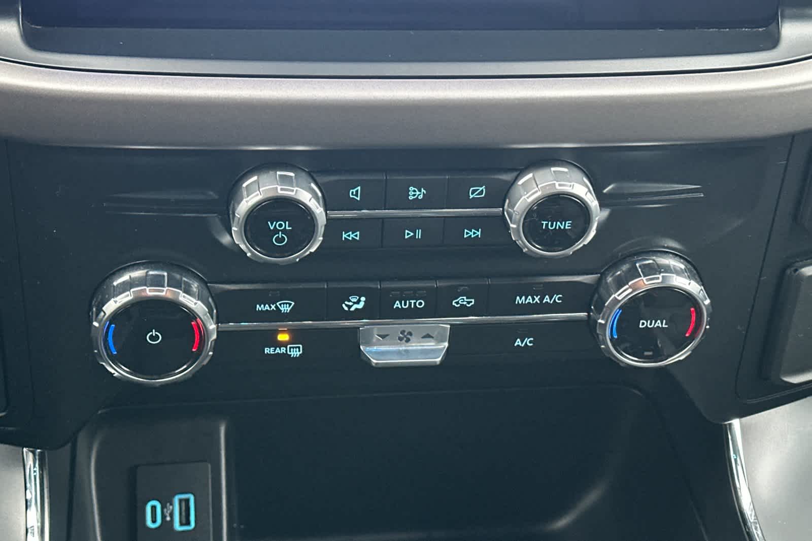 Thumbnail: 2024 Ford F-150 - 21