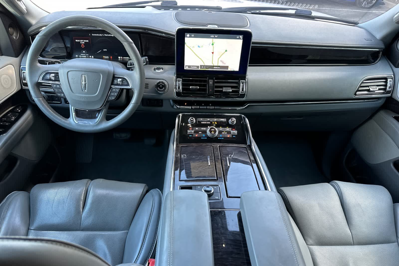 Thumbnail: 2019 Lincoln Navigator L - 3