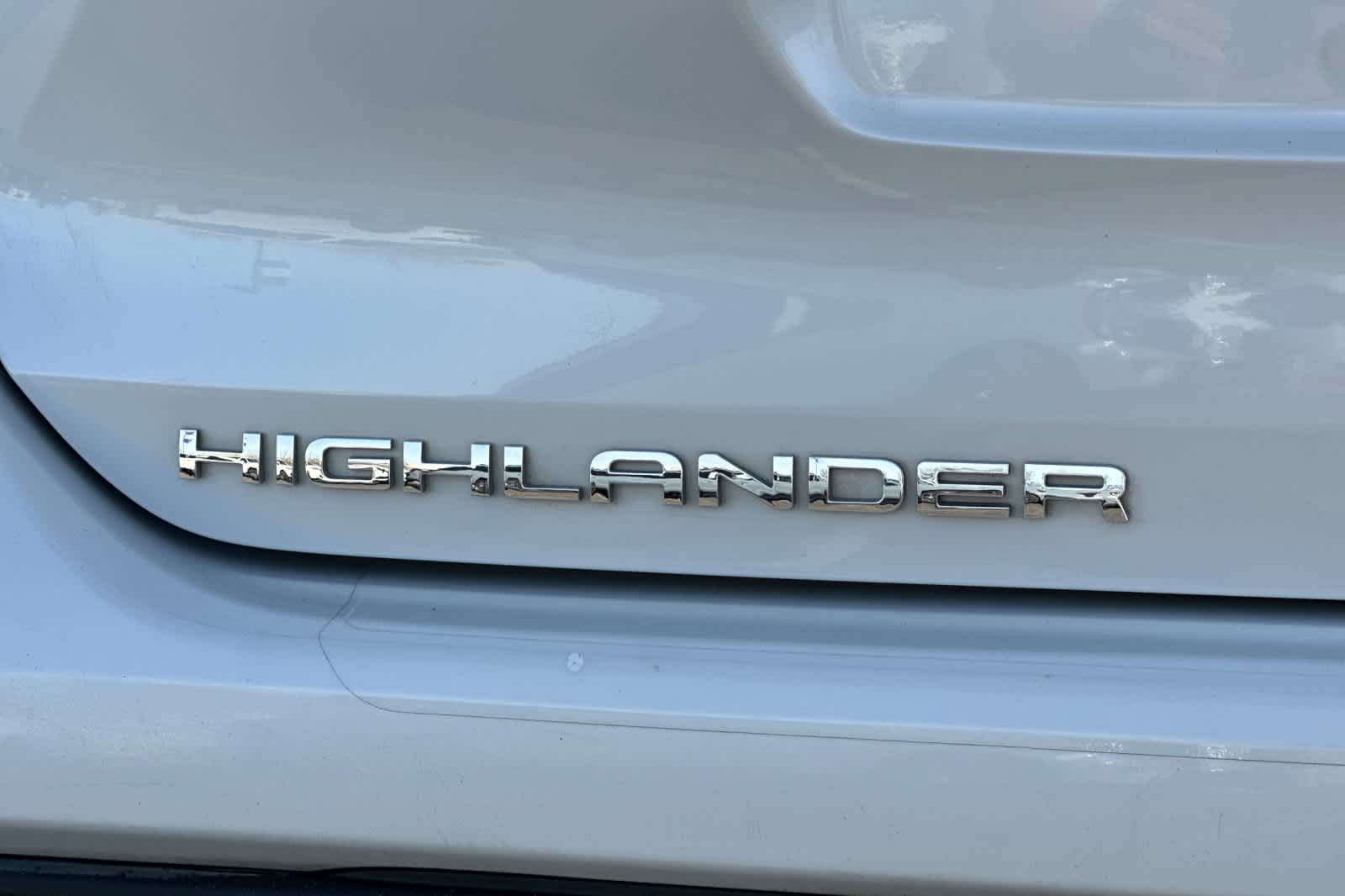 Thumbnail: 2022 Toyota Highlander - 27