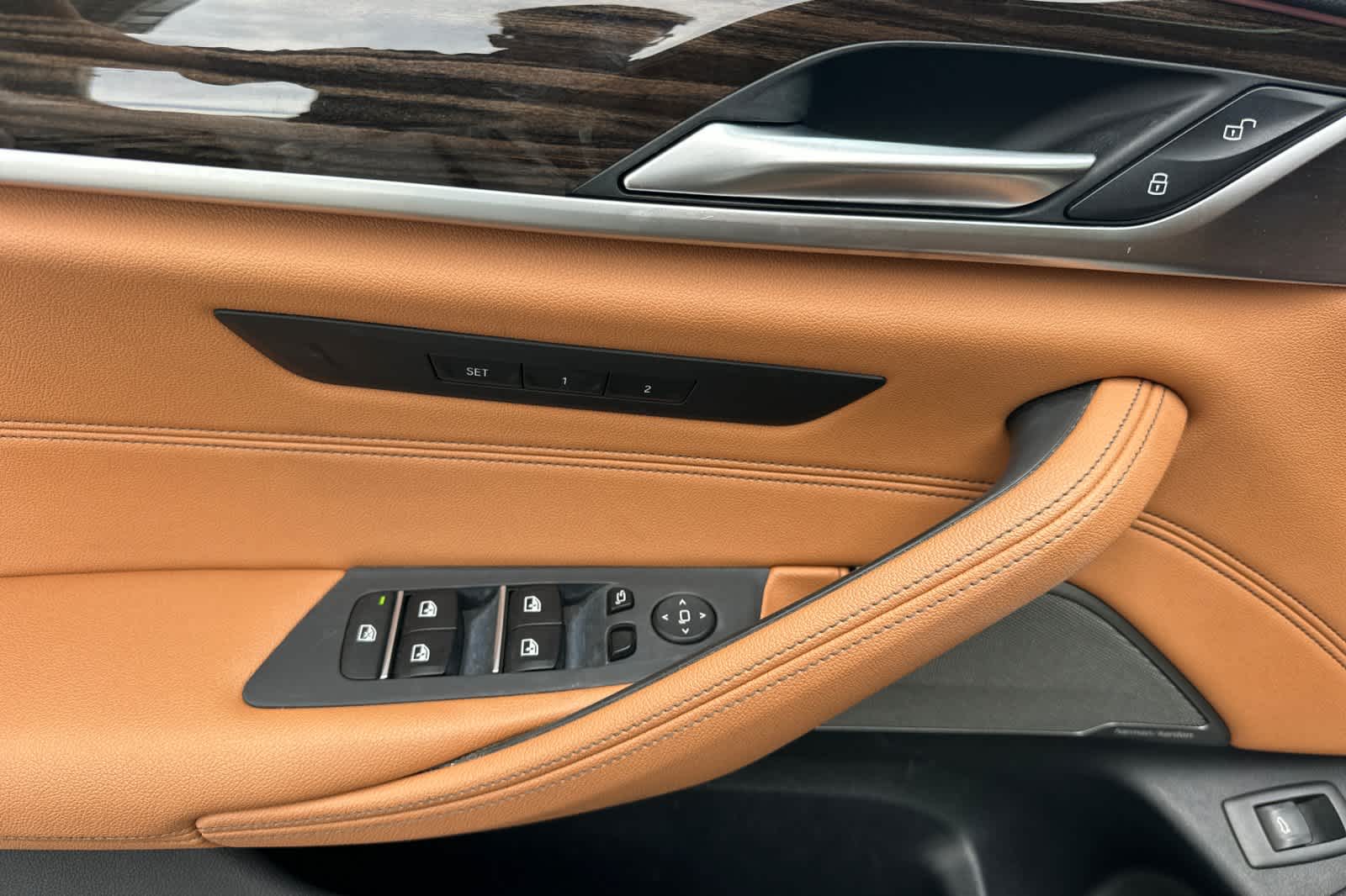 Thumbnail: 2021 BMW 5 Series - 12