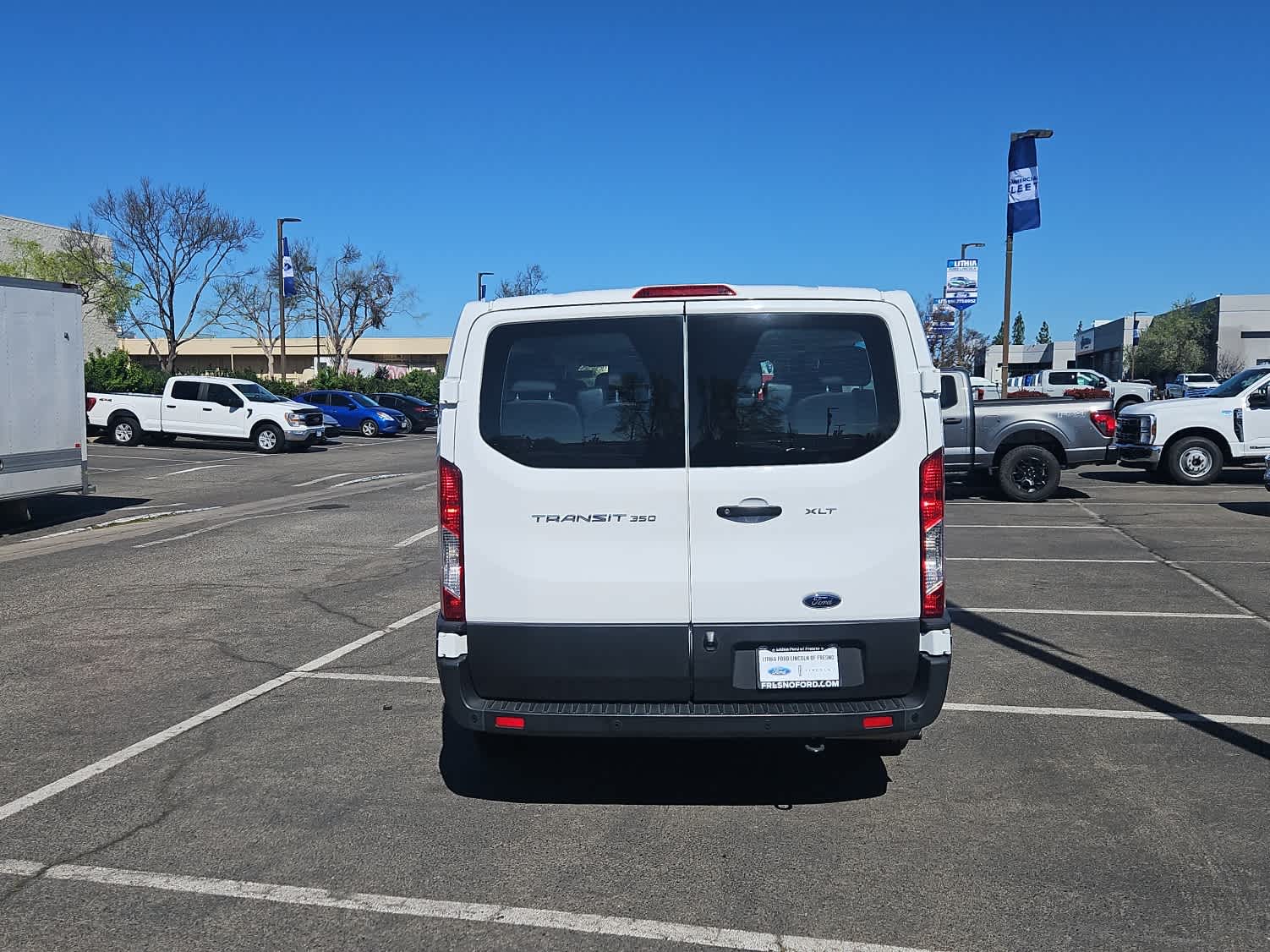 Thumbnail: 2022 Ford Econoline - 7