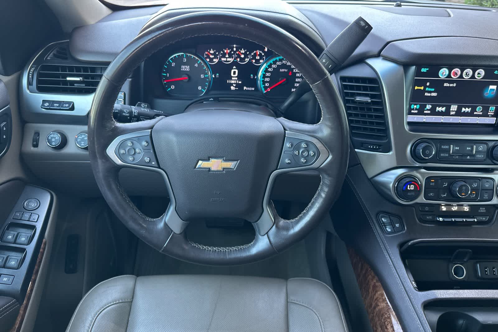 Thumbnail: 2016 Chevrolet Suburban - 14