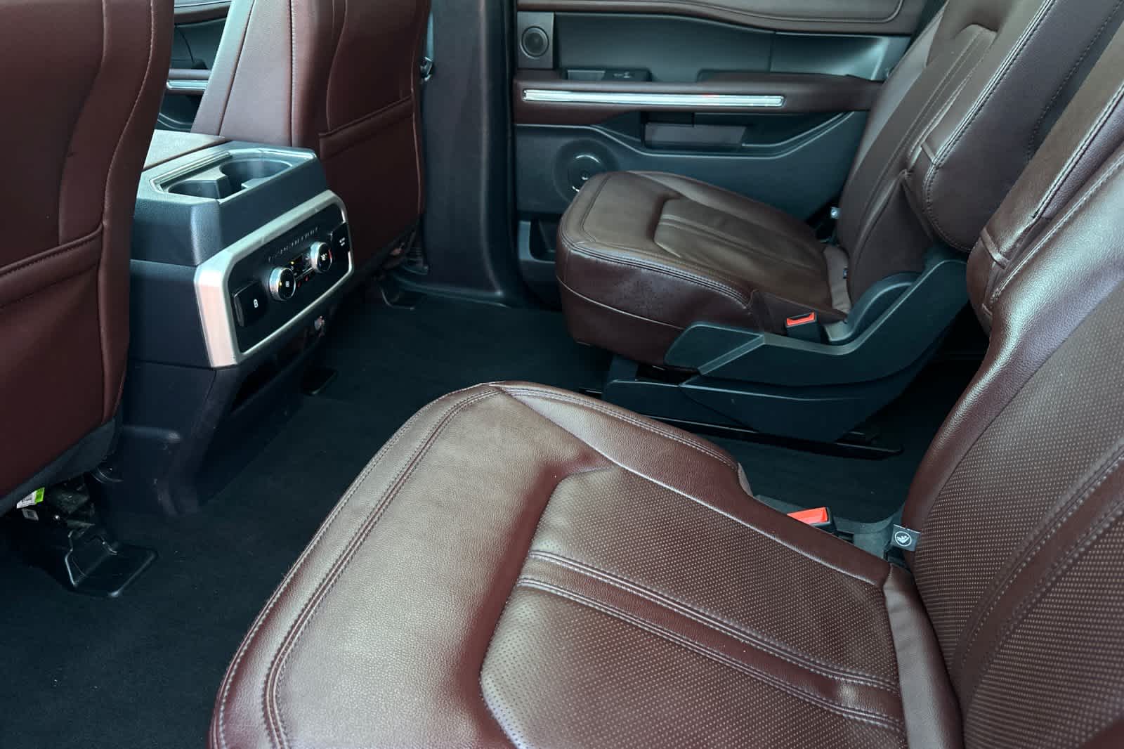 Thumbnail: 2024 Ford Expedition - 4