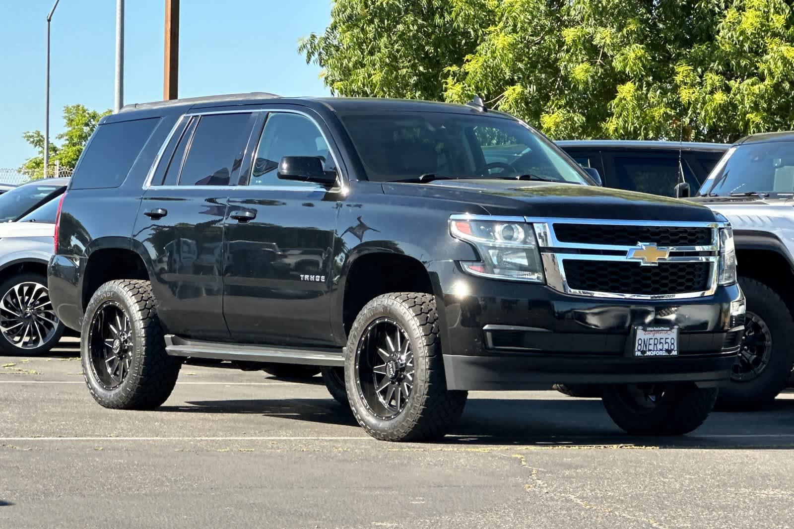 Thumbnail: 2019 Chevrolet Tahoe - 8