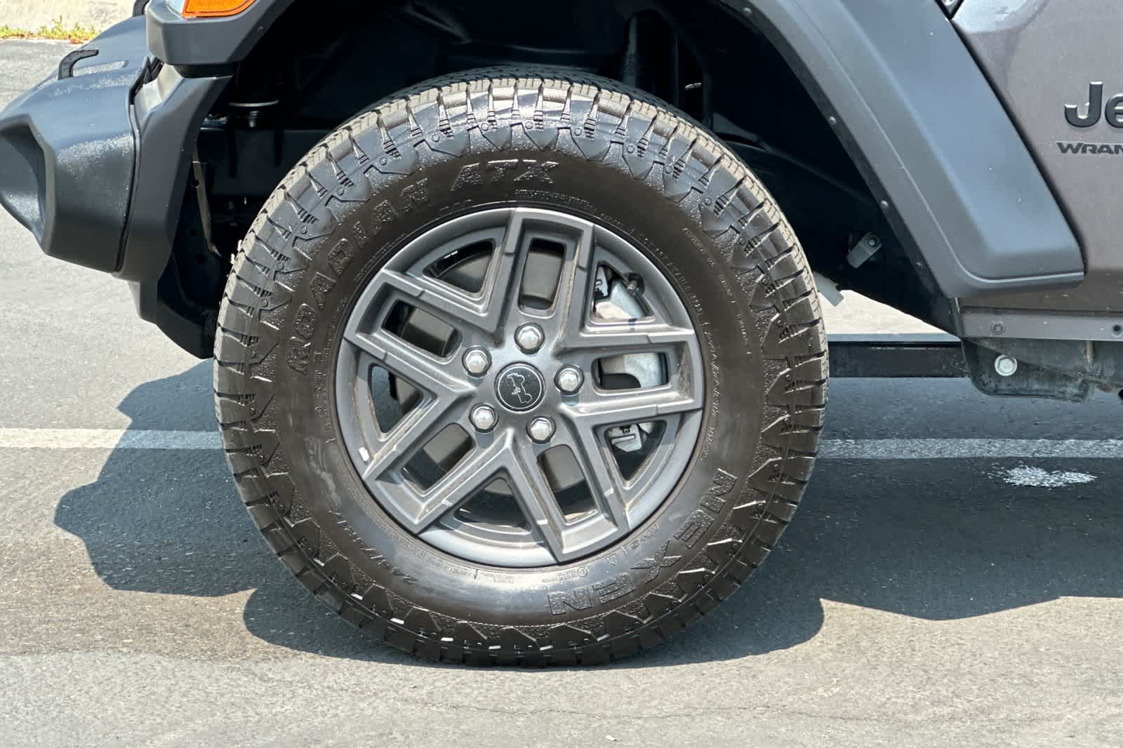 Thumbnail: 2024 Jeep Wrangler - 26