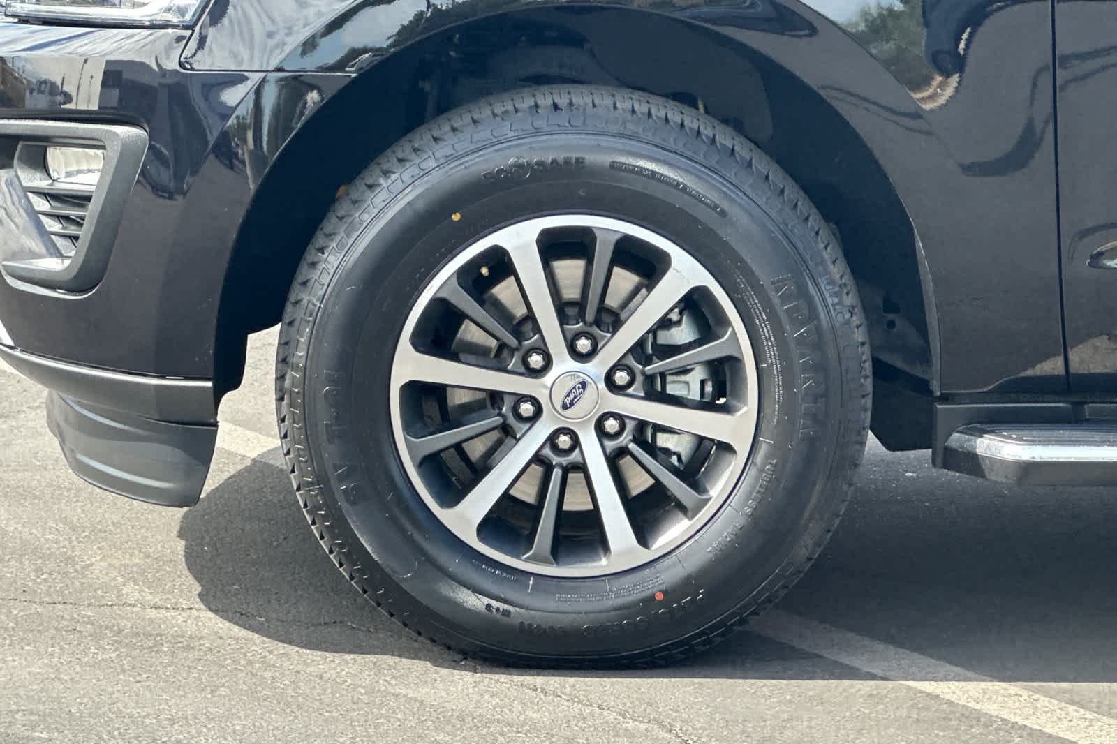 Thumbnail: 2020 Ford Expedition - 28