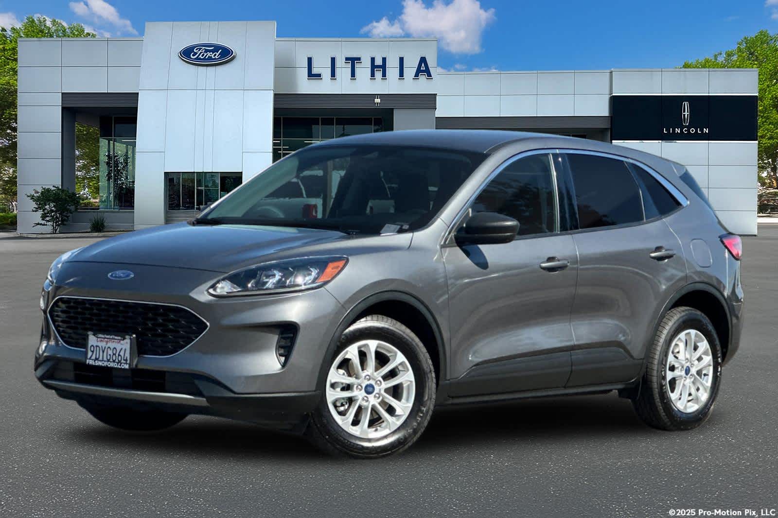 Thumbnail: 2022 Ford Escape - 1