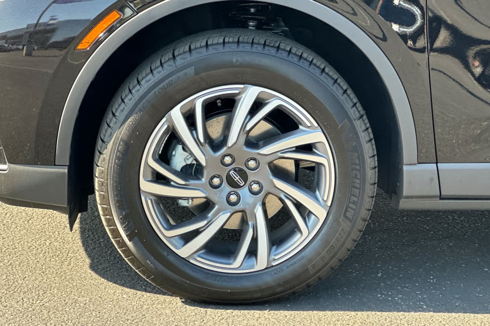 Thumbnail: 2025 Lincoln Corsair - 26