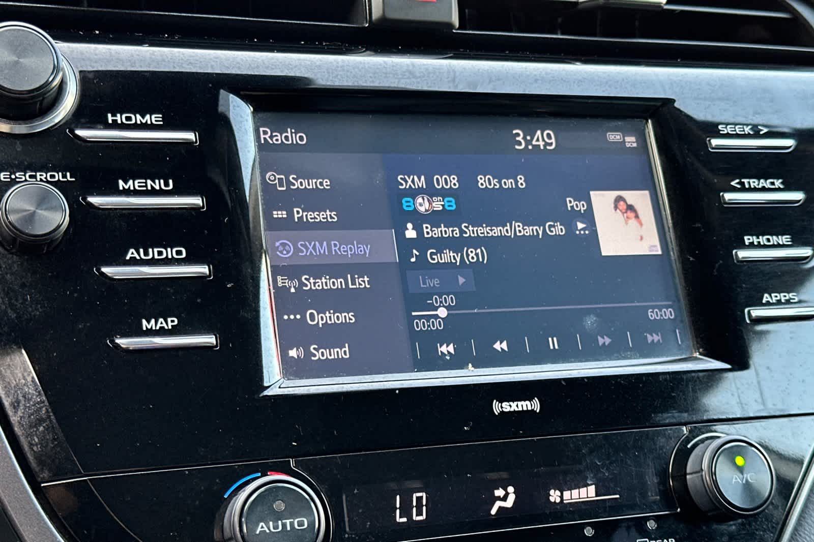 Thumbnail: 2020 Toyota Camry - 17