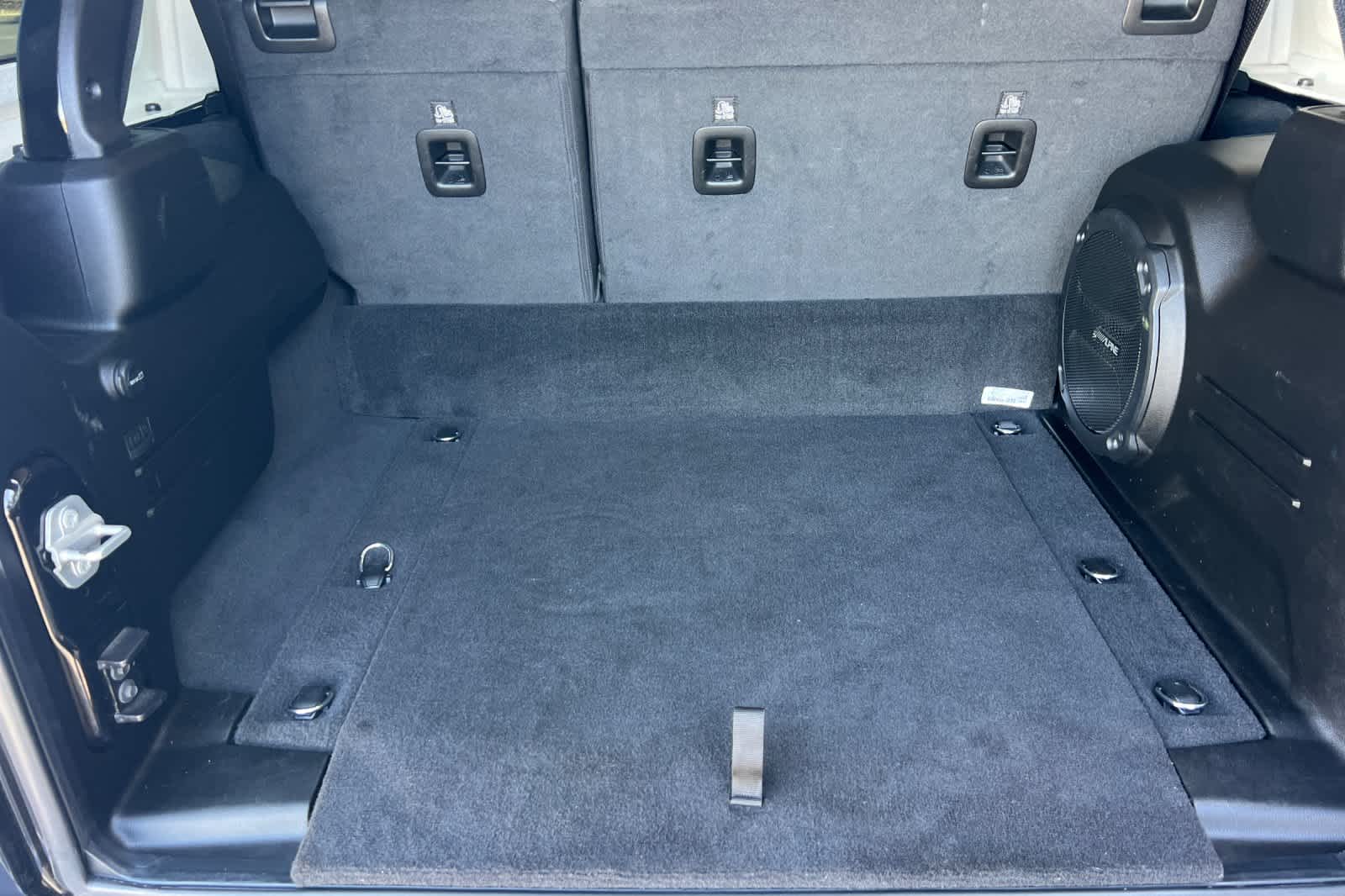 Thumbnail: 2024 Jeep Wrangler - 16