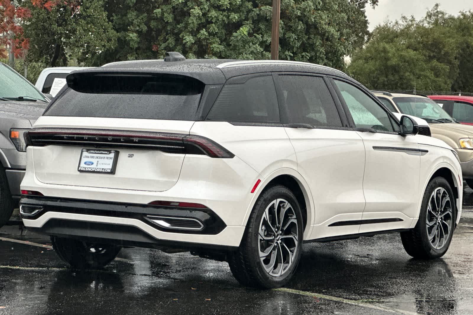 Thumbnail: 2026 Lincoln Nautilus - 2