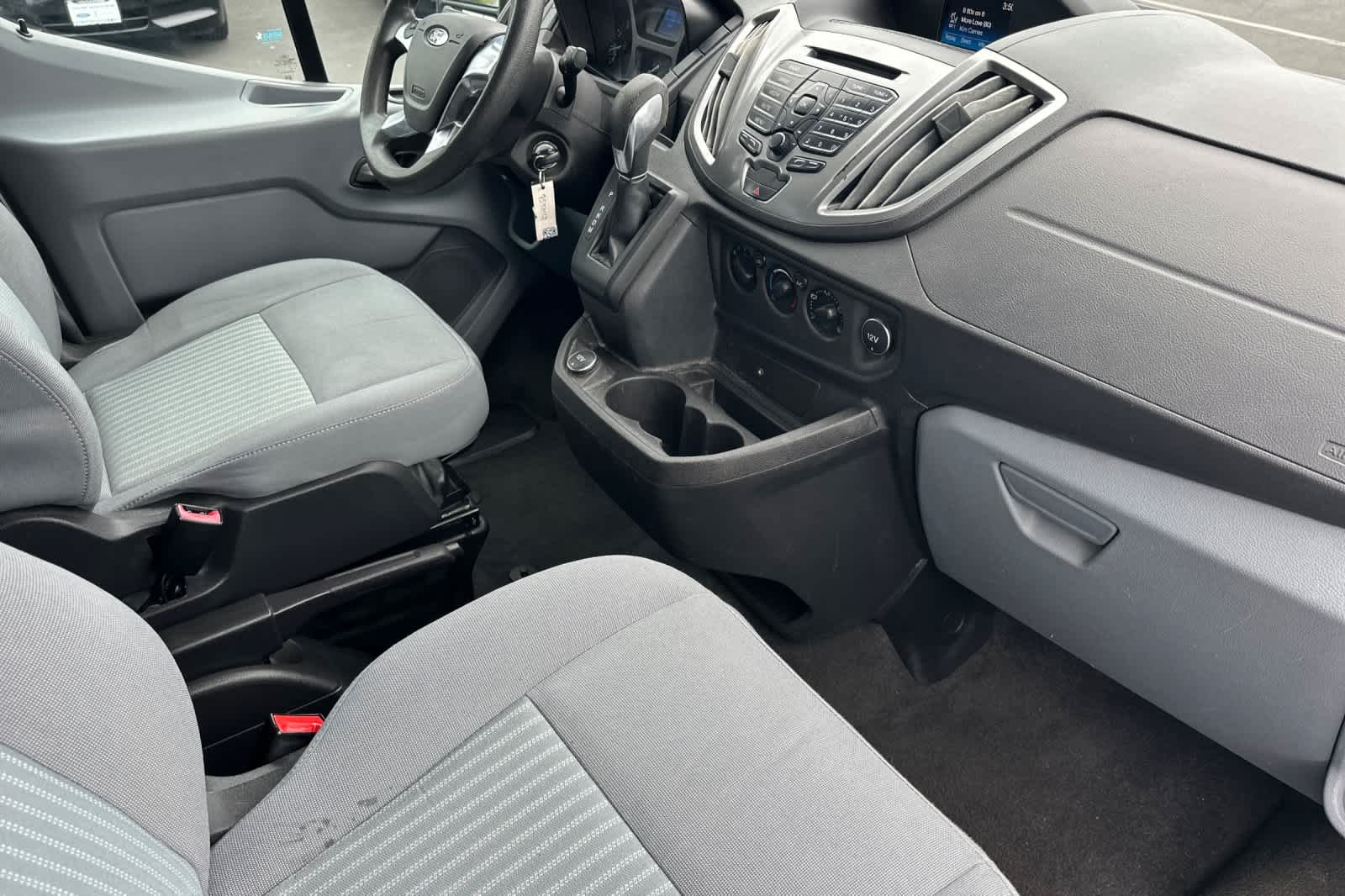 Thumbnail: 2017 Ford Transit Series - 16