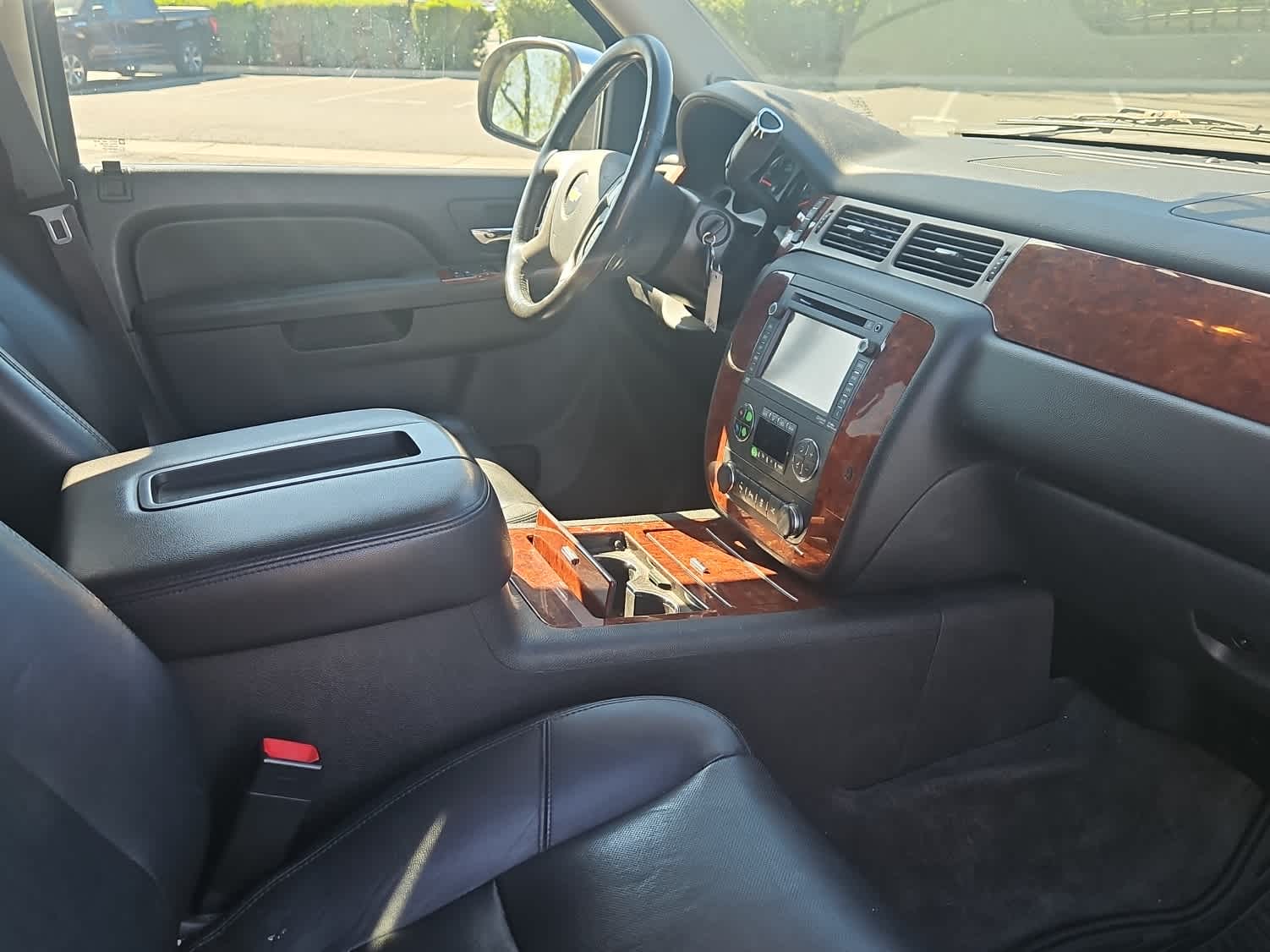 Thumbnail: 2013 Chevrolet Tahoe - 13