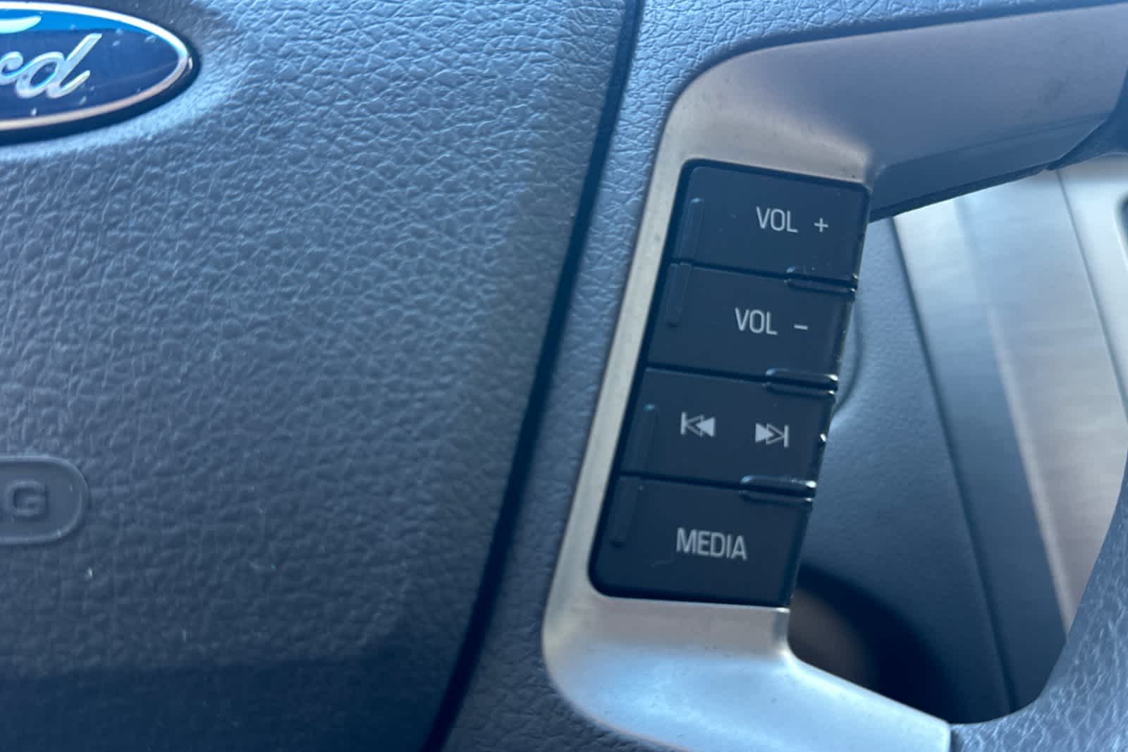 Thumbnail: 2010 Ford Fusion - 25