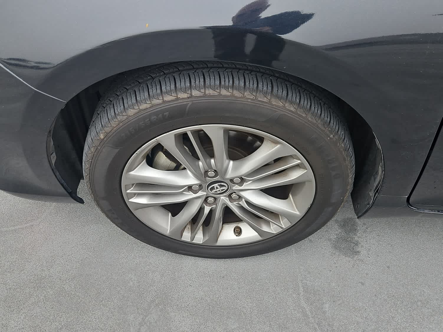 Thumbnail: 2017 Toyota Camry - 3