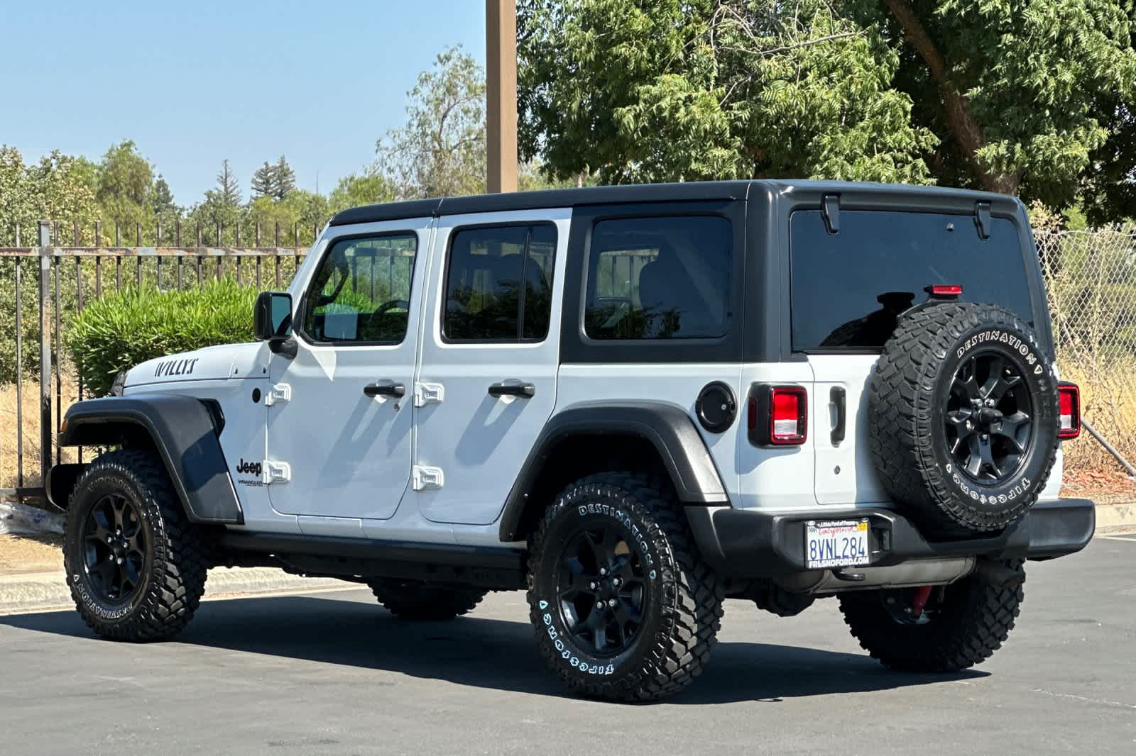 Thumbnail: 2021 Jeep Wrangler - 6