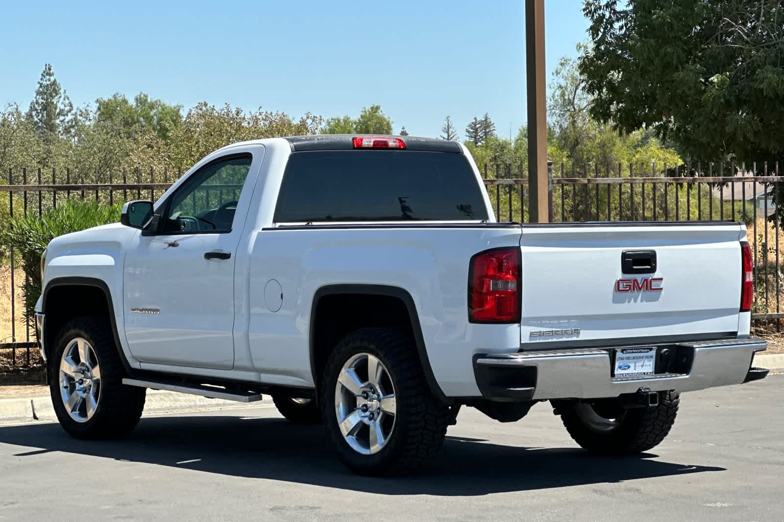 Thumbnail: 2014 GMC Sierra 1500 - 4
