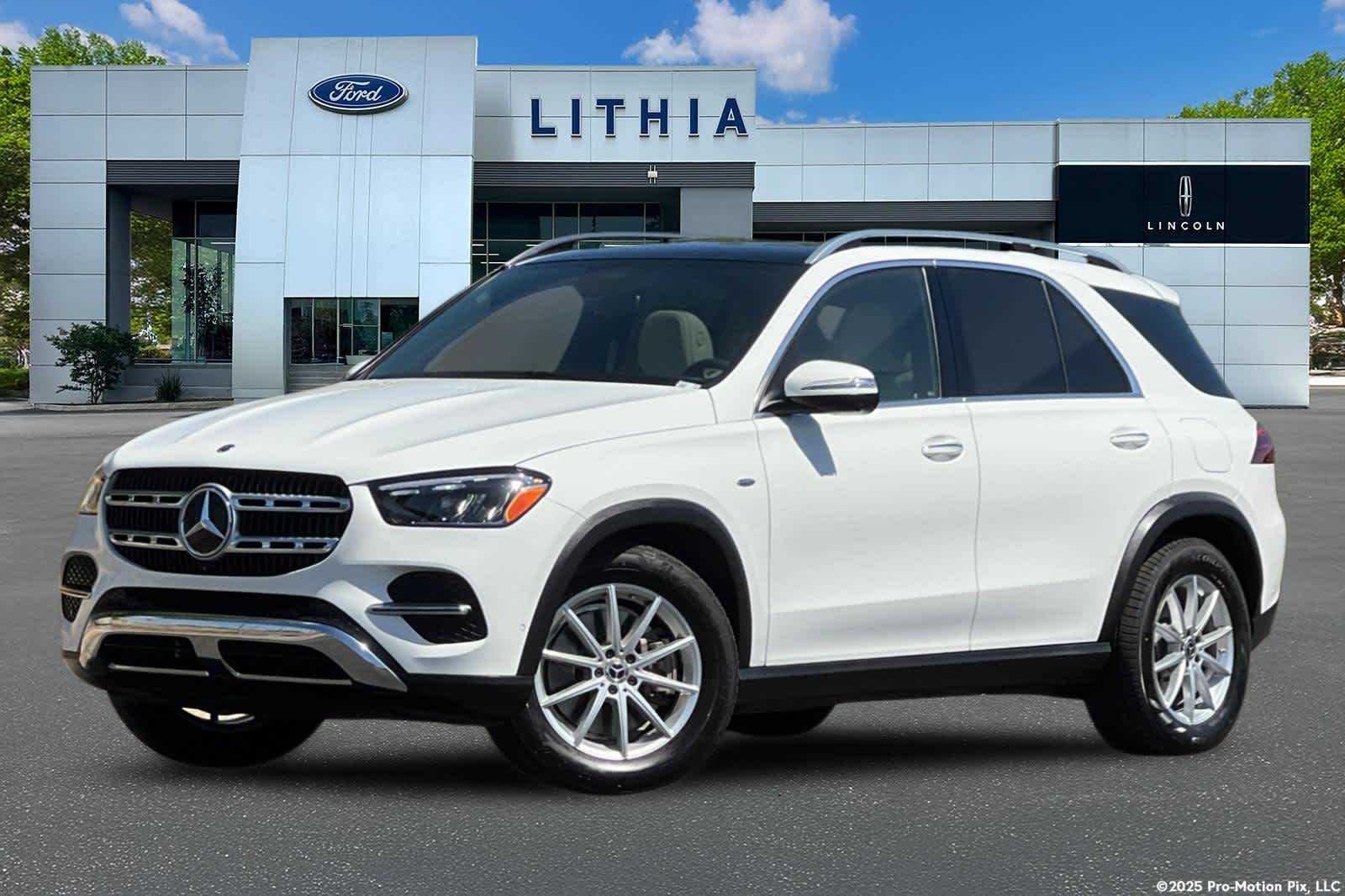 Thumbnail: 2025 Mercedes-Benz GLE - 1