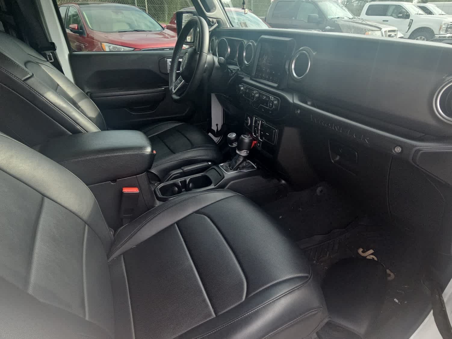 Thumbnail: 2023 Jeep Wrangler - 13