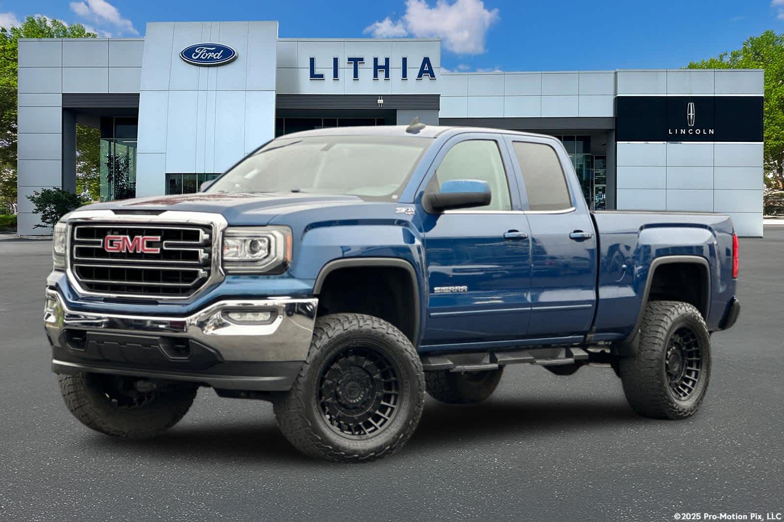 2019 GMC Sierra 1500 Limited SLE's photo