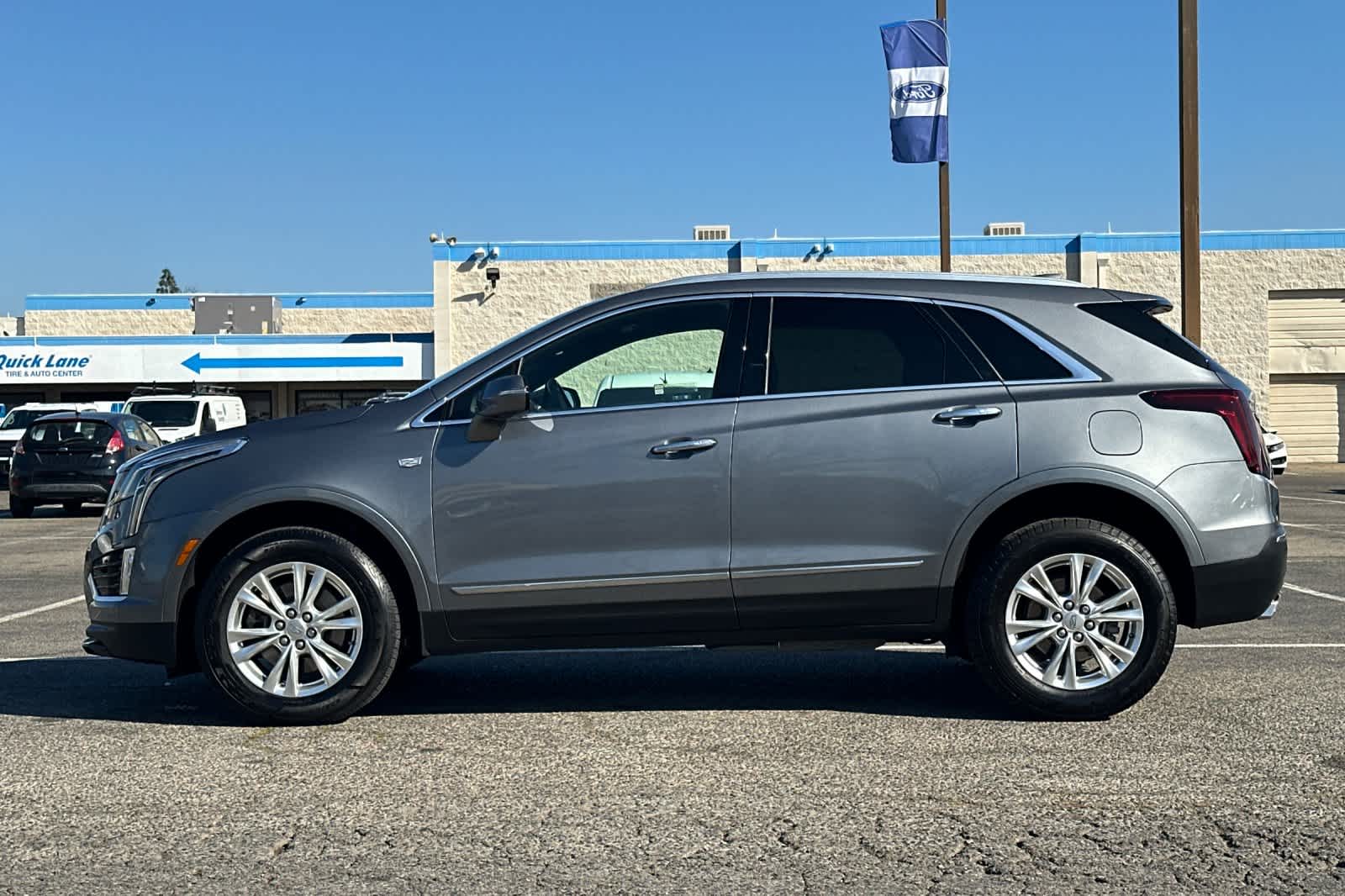 Thumbnail: 2021 Cadillac XT5 - 5