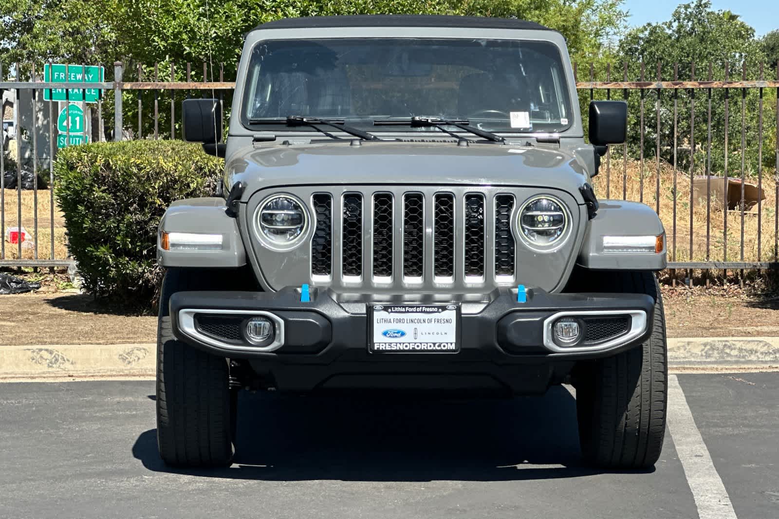 Thumbnail: 2022 Jeep Wrangler - 10