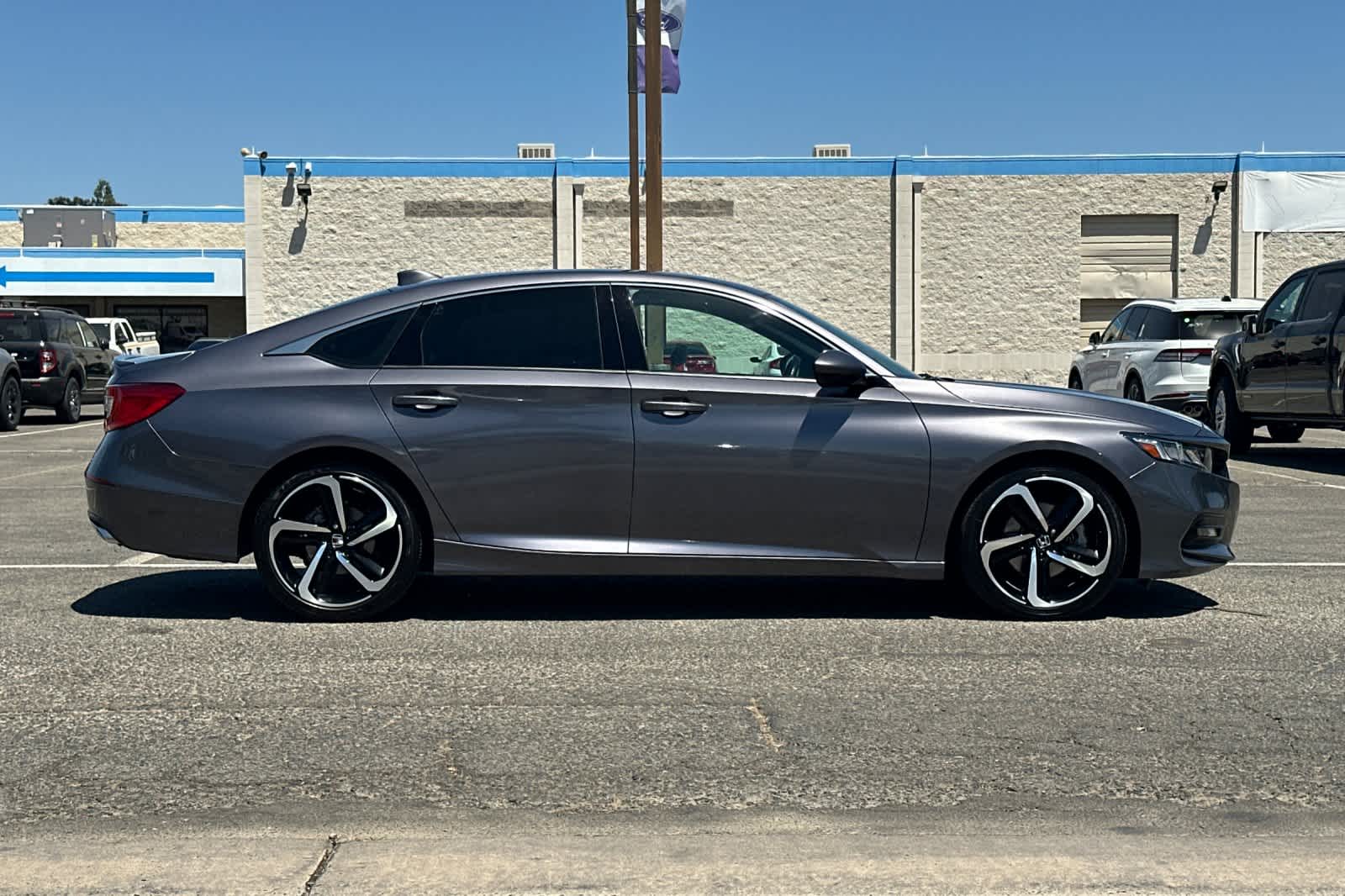 Thumbnail: 2020 Honda Accord - 9