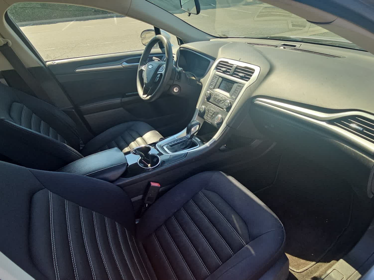 Thumbnail: 2014 Ford Fusion - 13