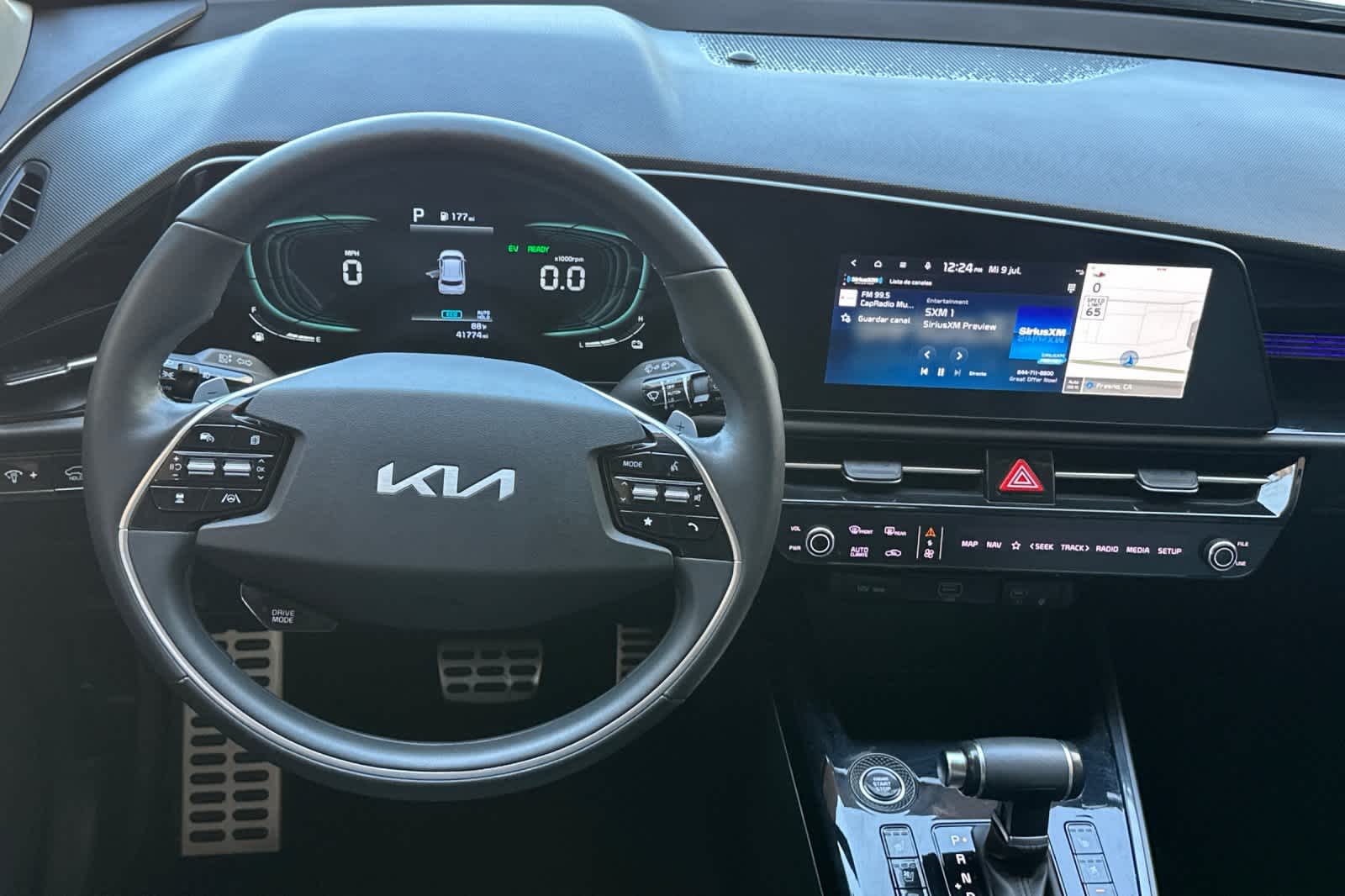 Thumbnail: 2024 Kia Niro - 14
