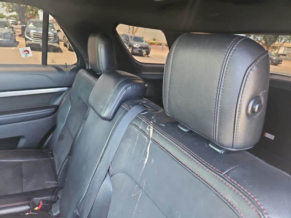 Thumbnail: 2018 Ford Explorer - 12