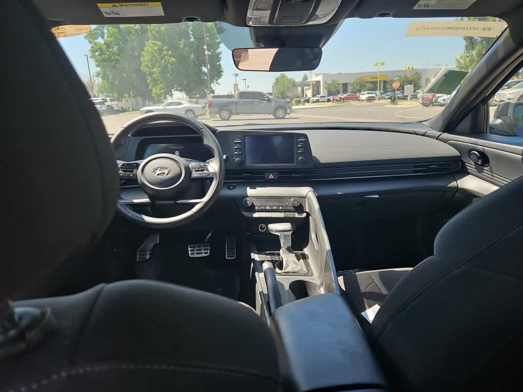 Thumbnail: 2025 Hyundai Elantra - 8