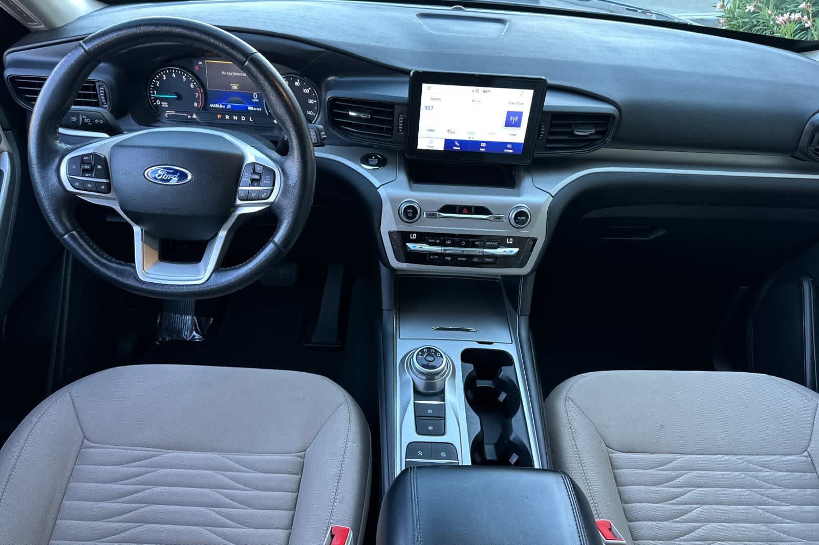 Thumbnail: 2021 Ford Explorer - 3
