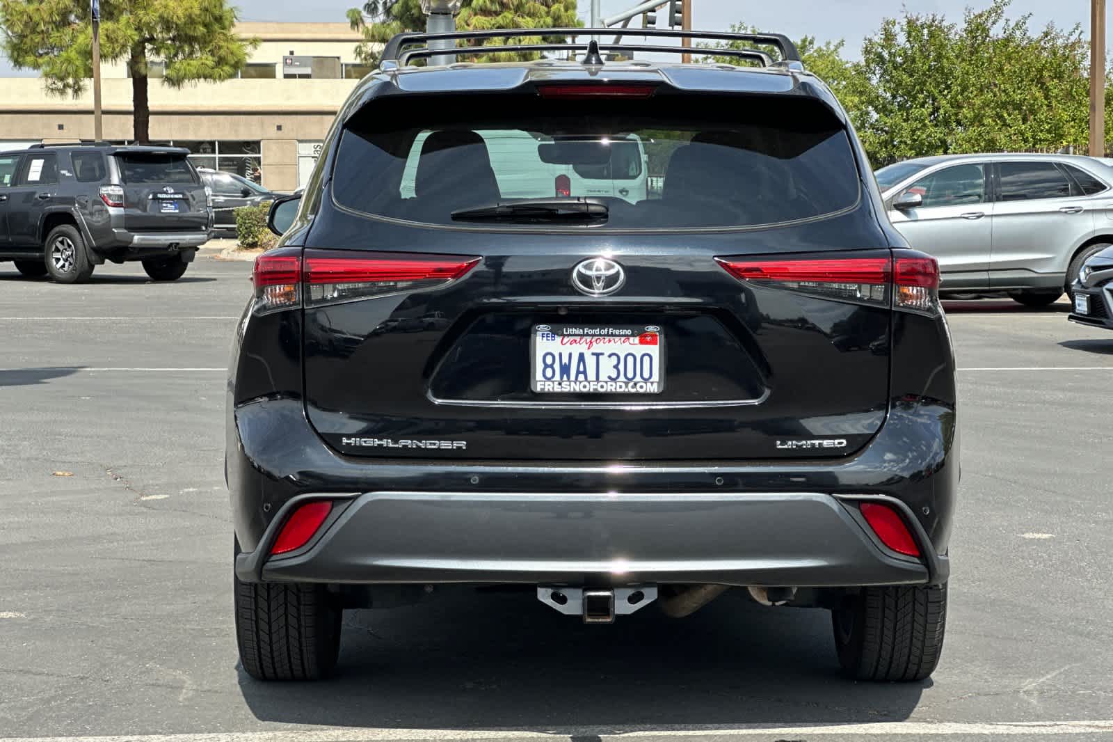 Thumbnail: 2020 Toyota Highlander - 8