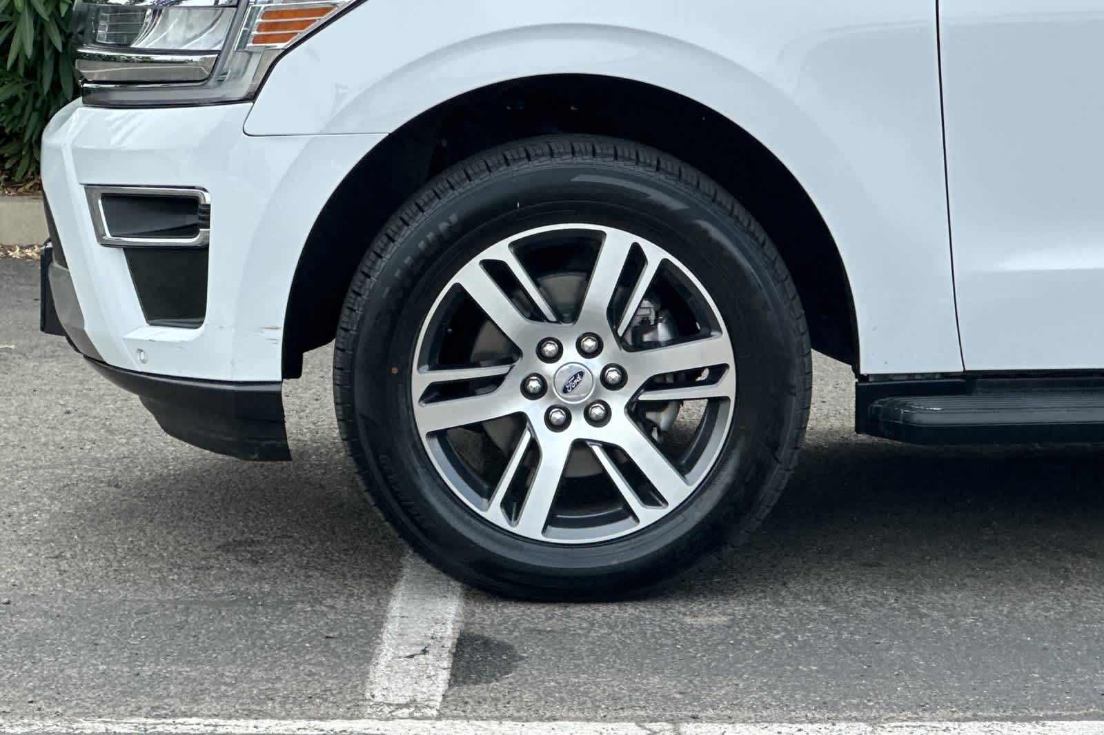 Thumbnail: 2023 Ford Expedition MAX - 29