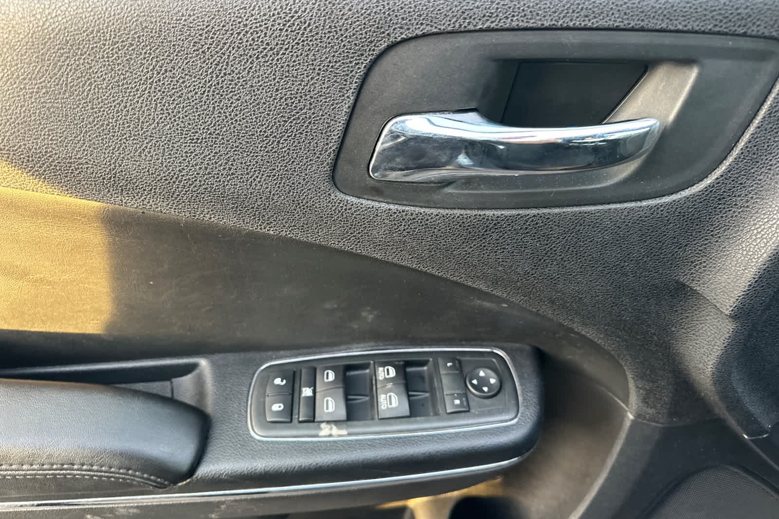 Thumbnail: 2013 Dodge Charger - 12