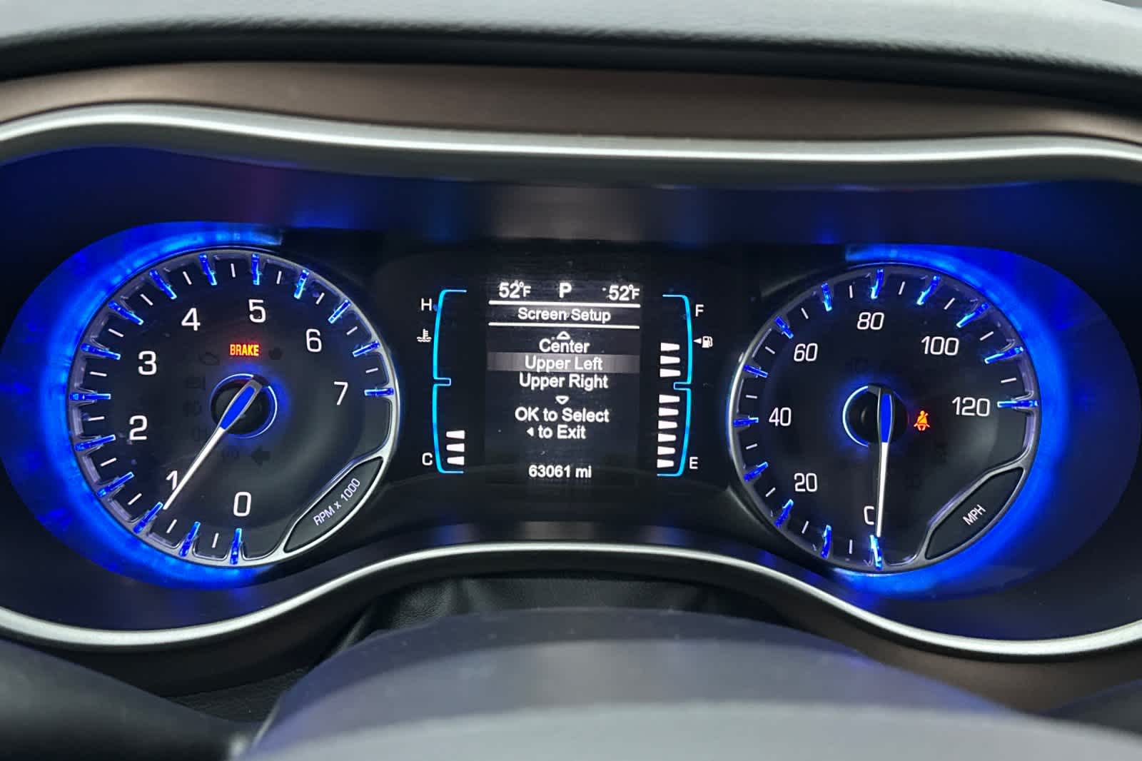 Thumbnail: 2017 Chrysler Pacifica - 25