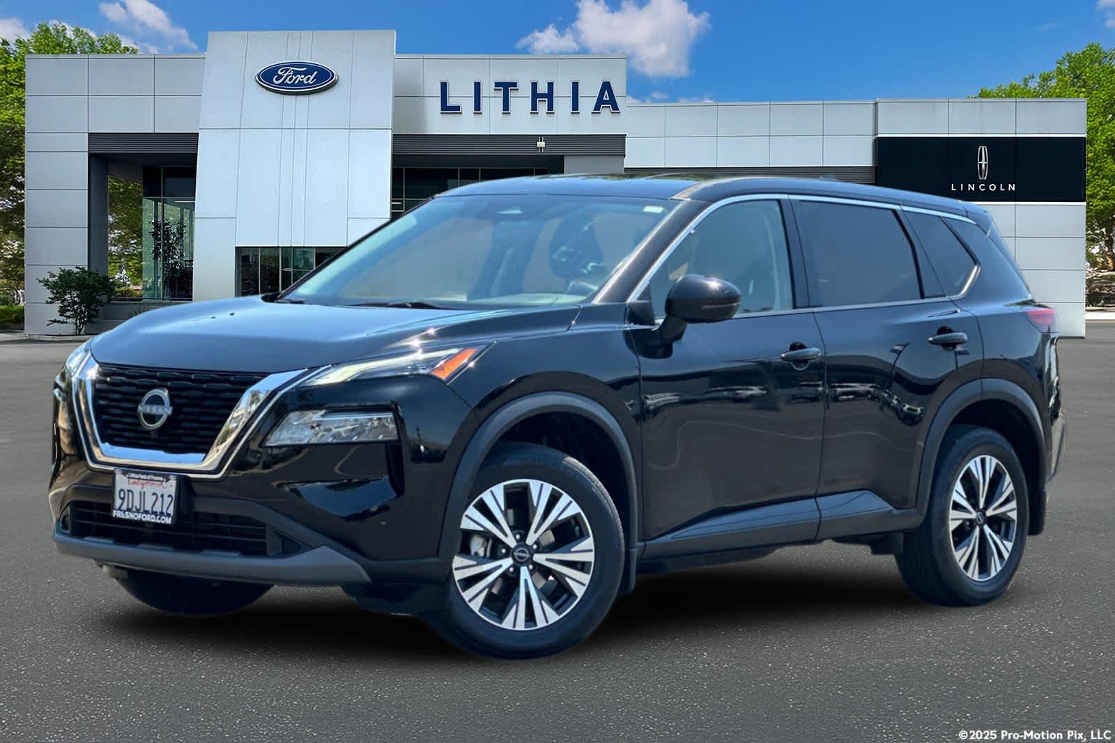 Thumbnail: 2022 Nissan Rogue - 1