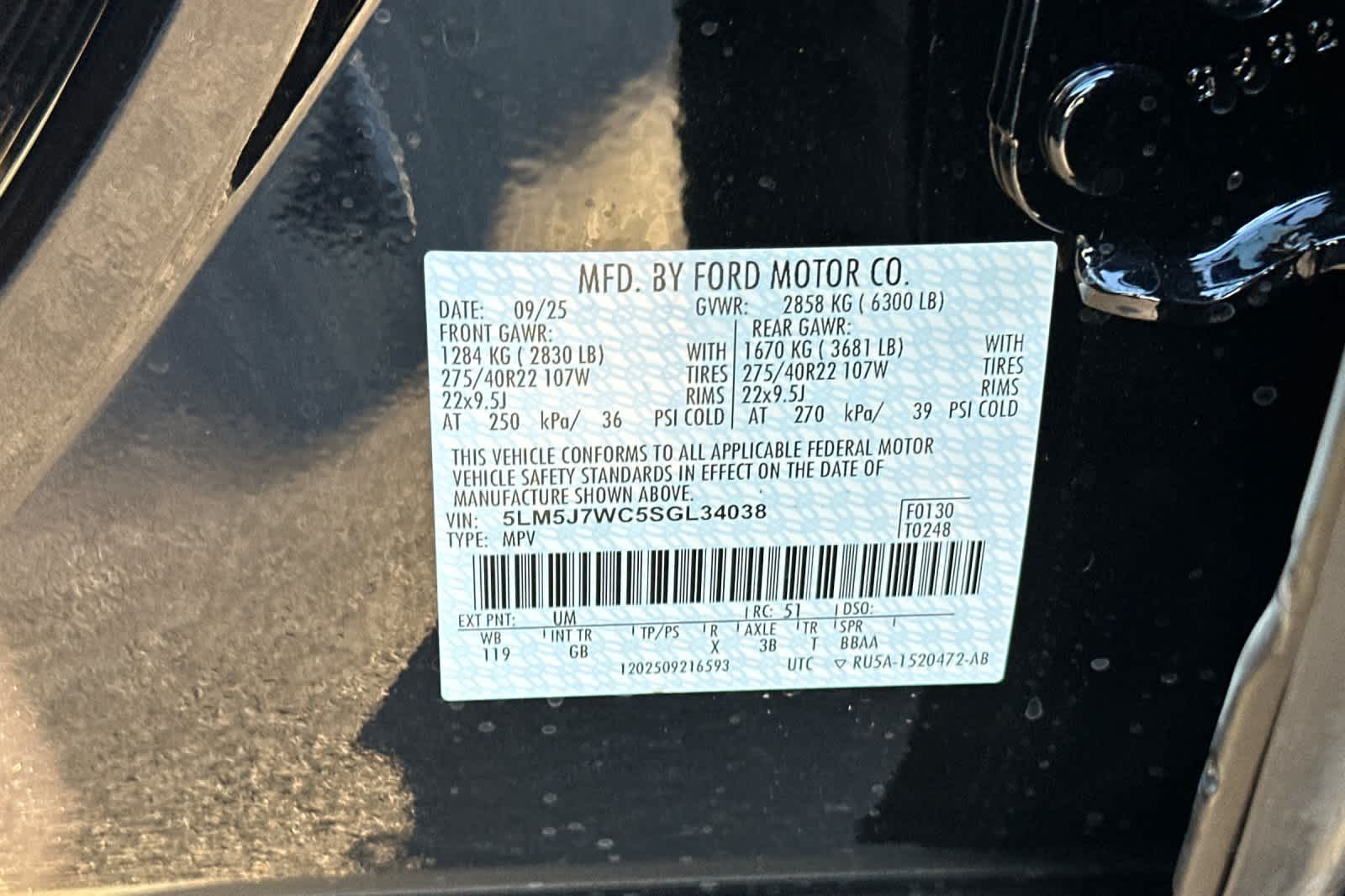 Thumbnail: 2025 Lincoln Aviator - 27