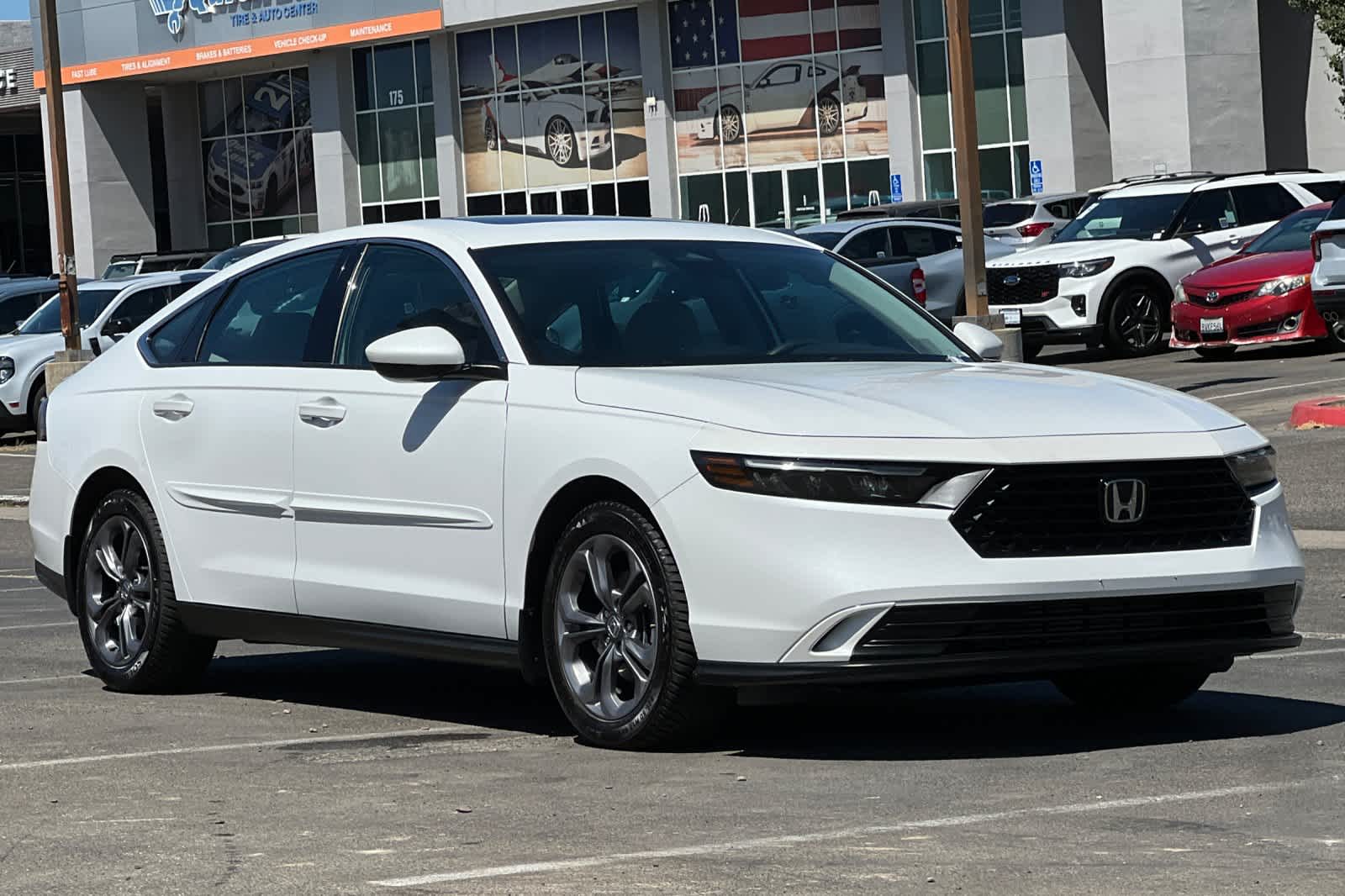 Thumbnail: 2023 Honda Accord - 9
