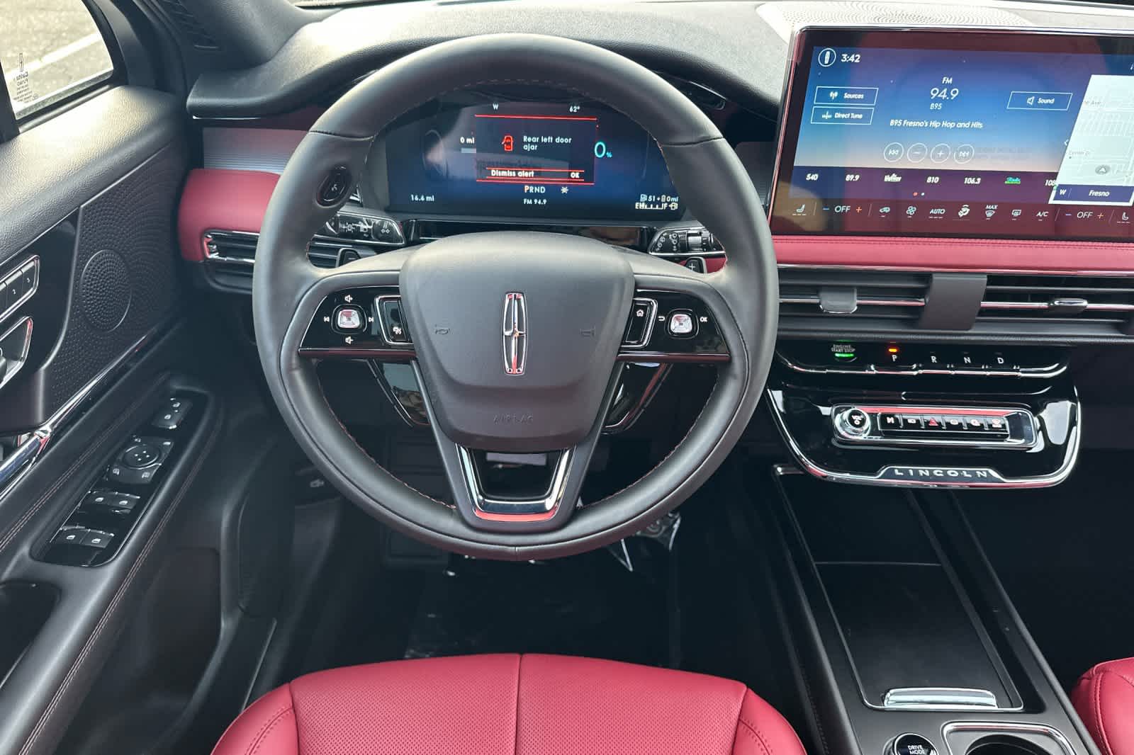 Thumbnail: 2026 Lincoln Corsair - 15